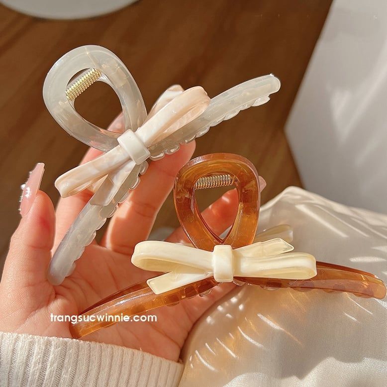 Kẹp tóc Chéo nơ sữa