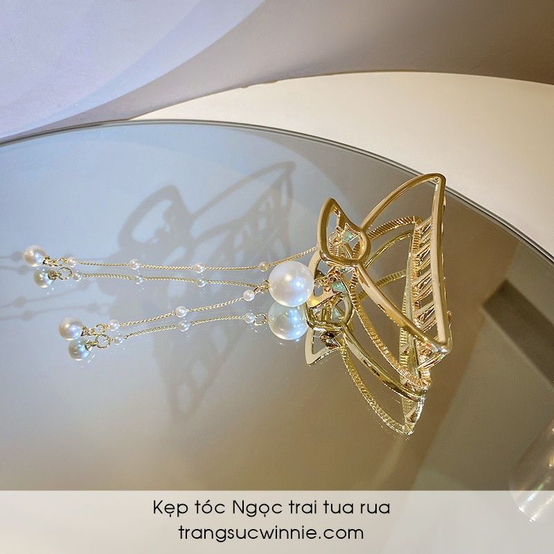 Kẹp tóc Ngọc trai tua rua