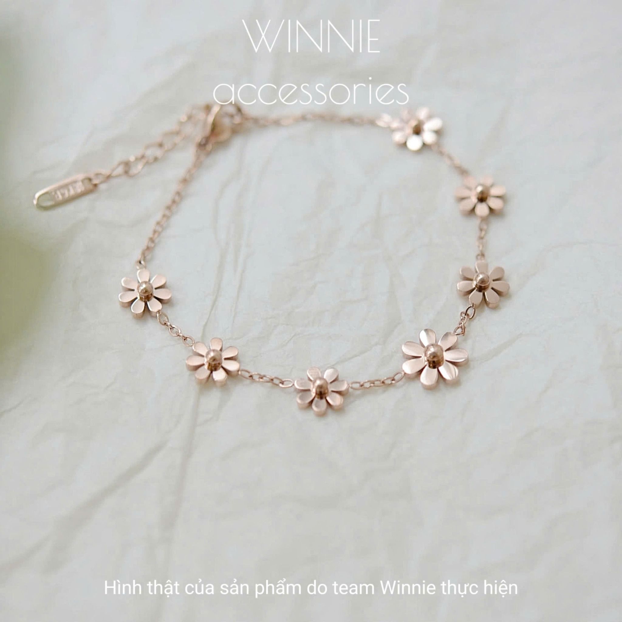 Lắc tay Titan Daisy