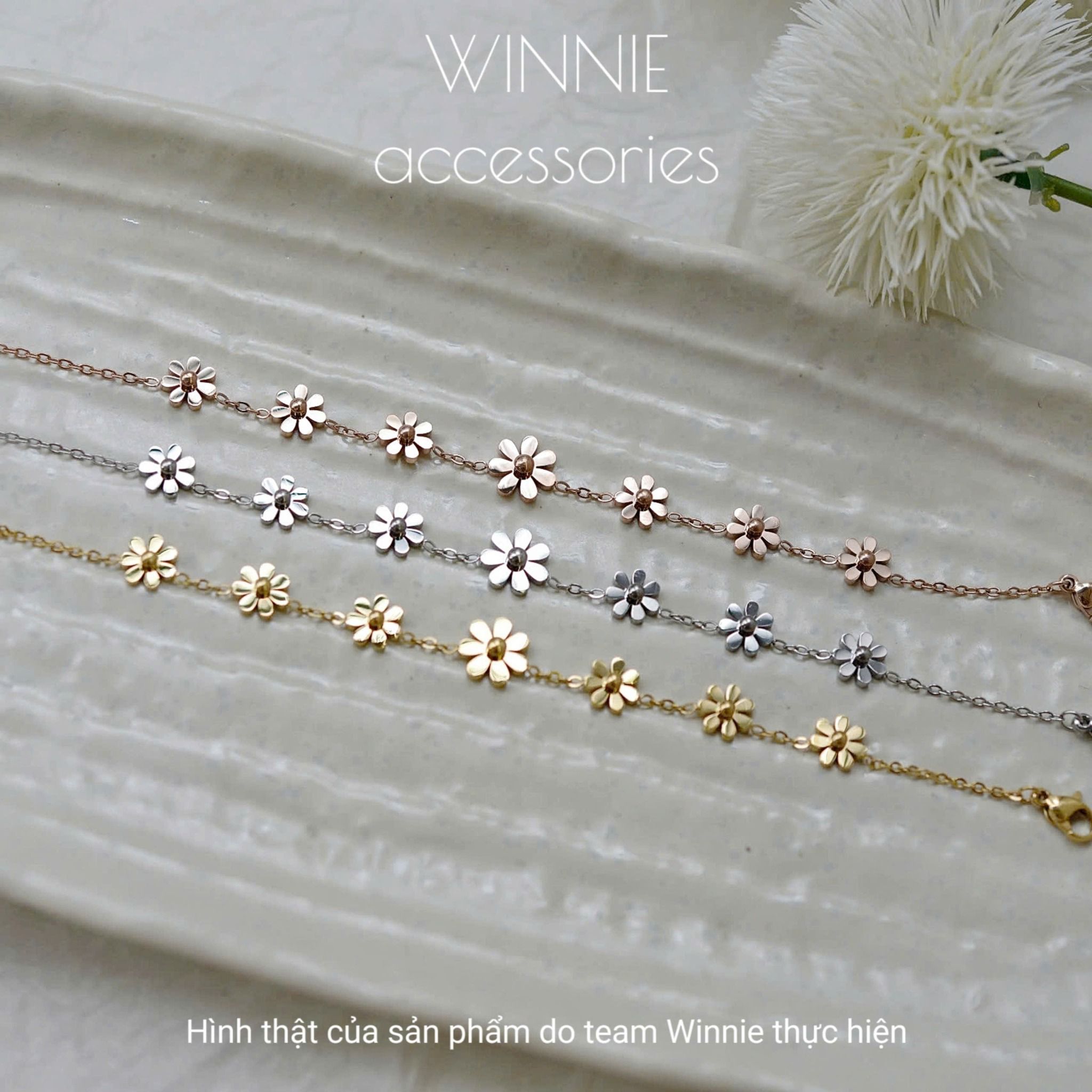 Lắc tay Titan Daisy