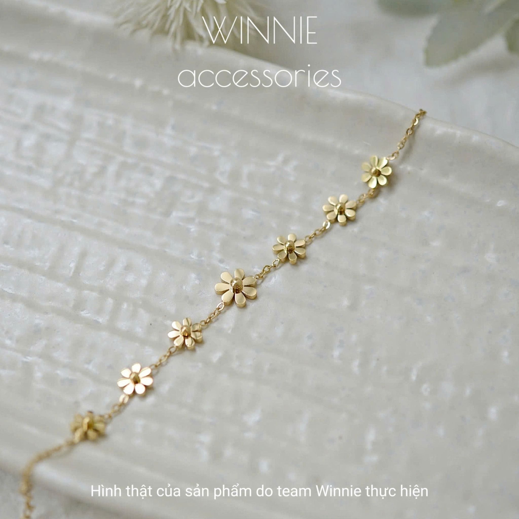Lắc tay Titan Daisy