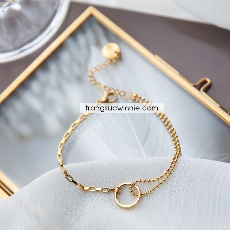Lắc tay titan Half