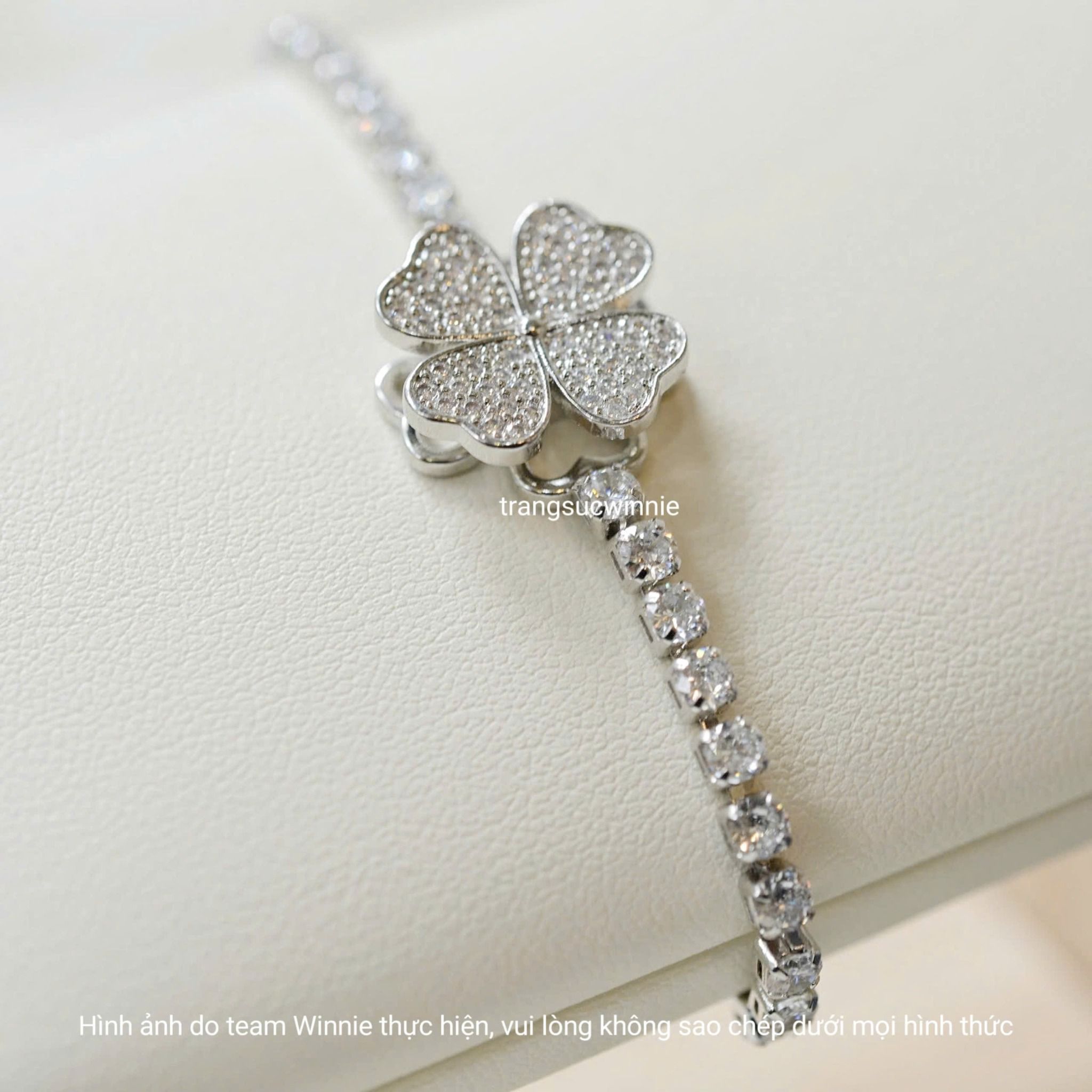 Lắc tay titan Set clover B