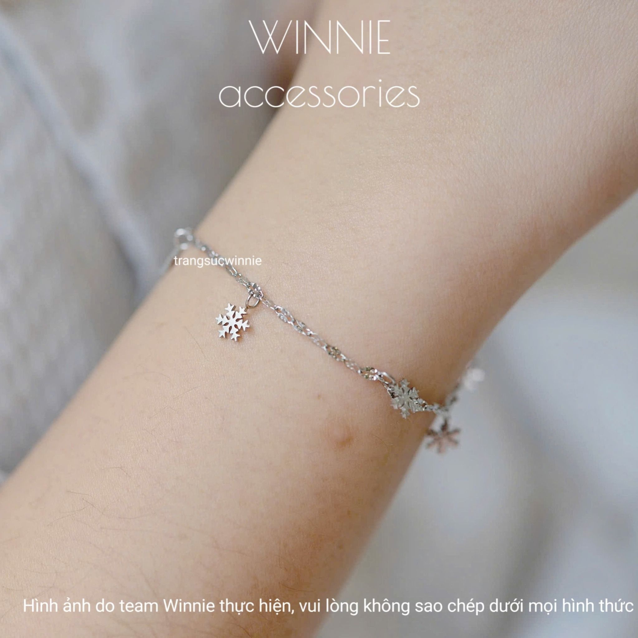 Lắc tay Titan Snowflake