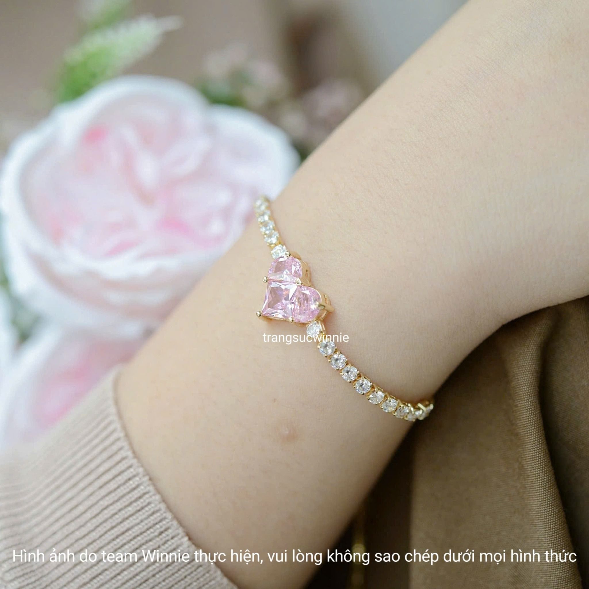 Lắc tay titan Tim hồng