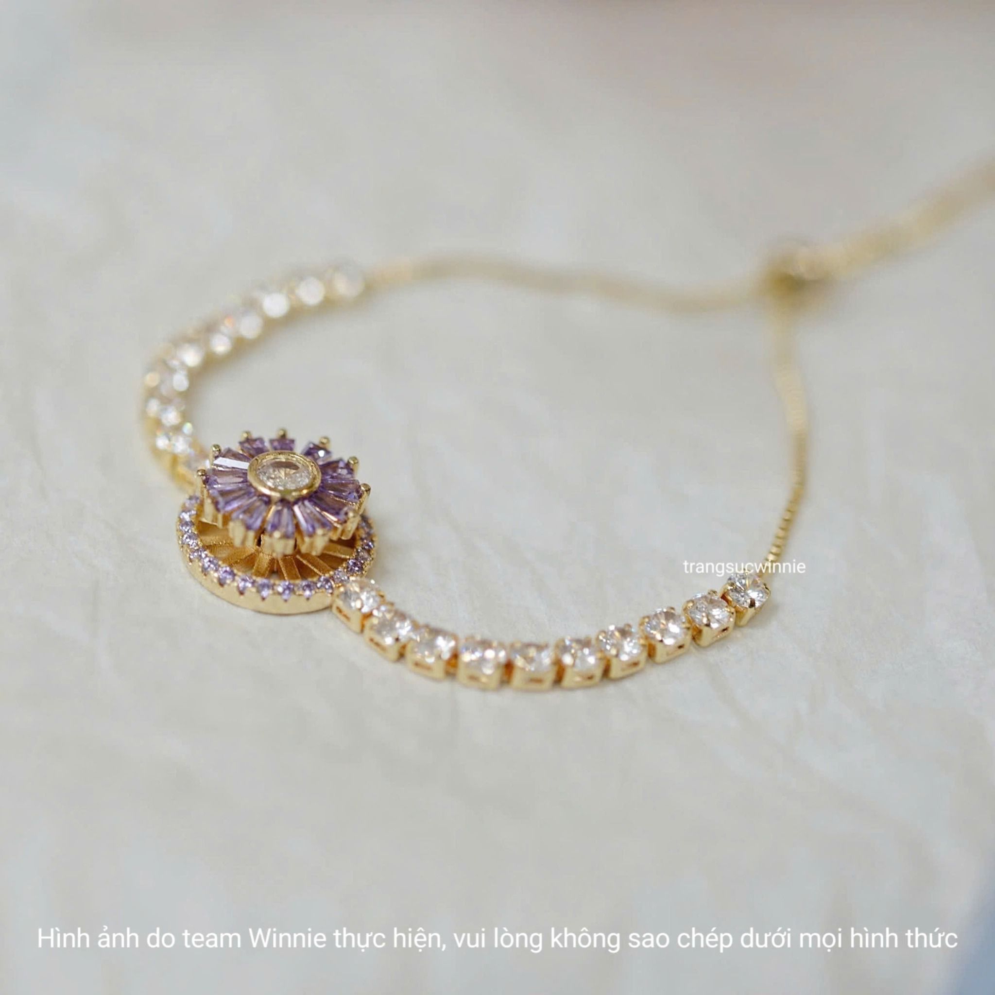 Lắc tay titan Violet