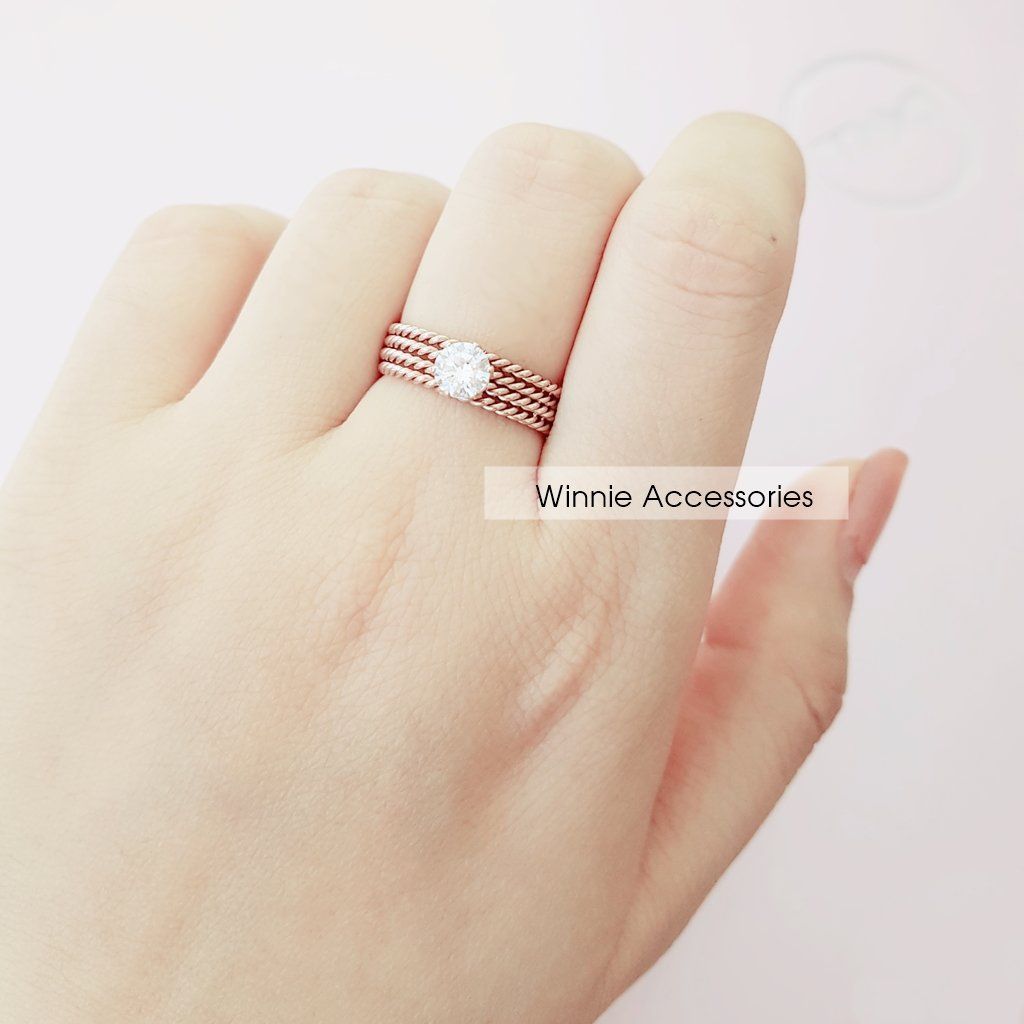 Nhẫn titan Diamond Twist