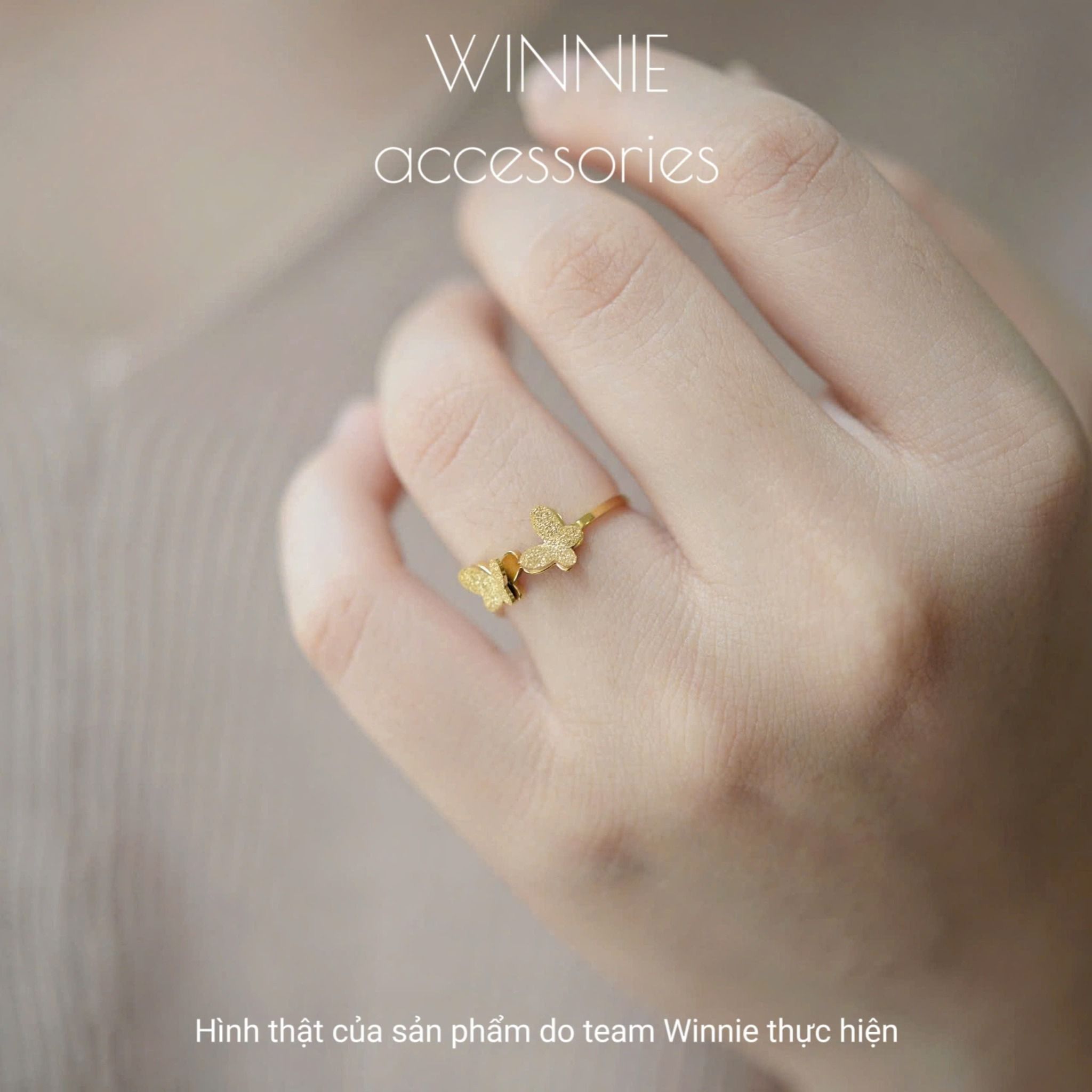 Nhẫn titan Tiny bướm matte