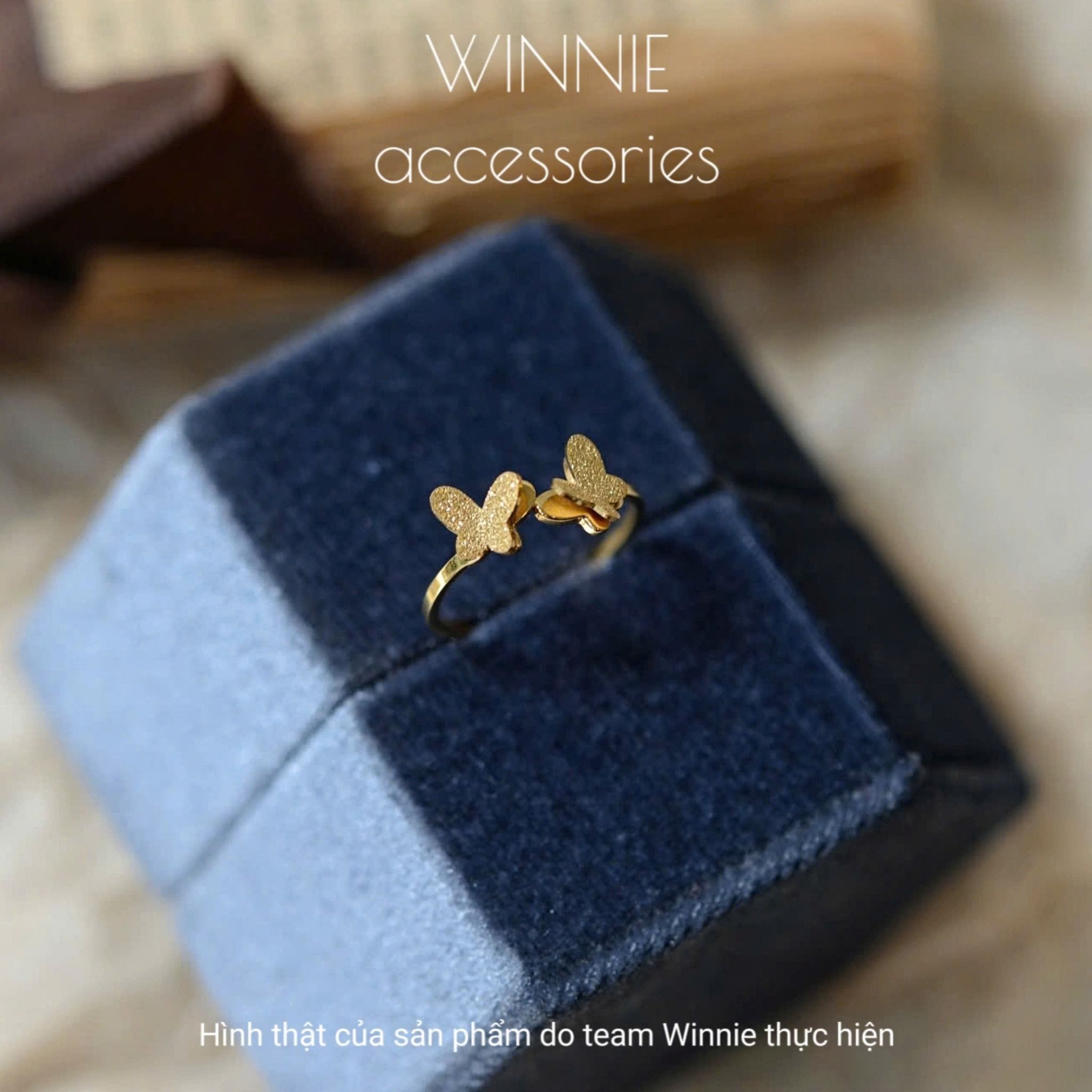 Nhẫn titan Tiny bướm matte