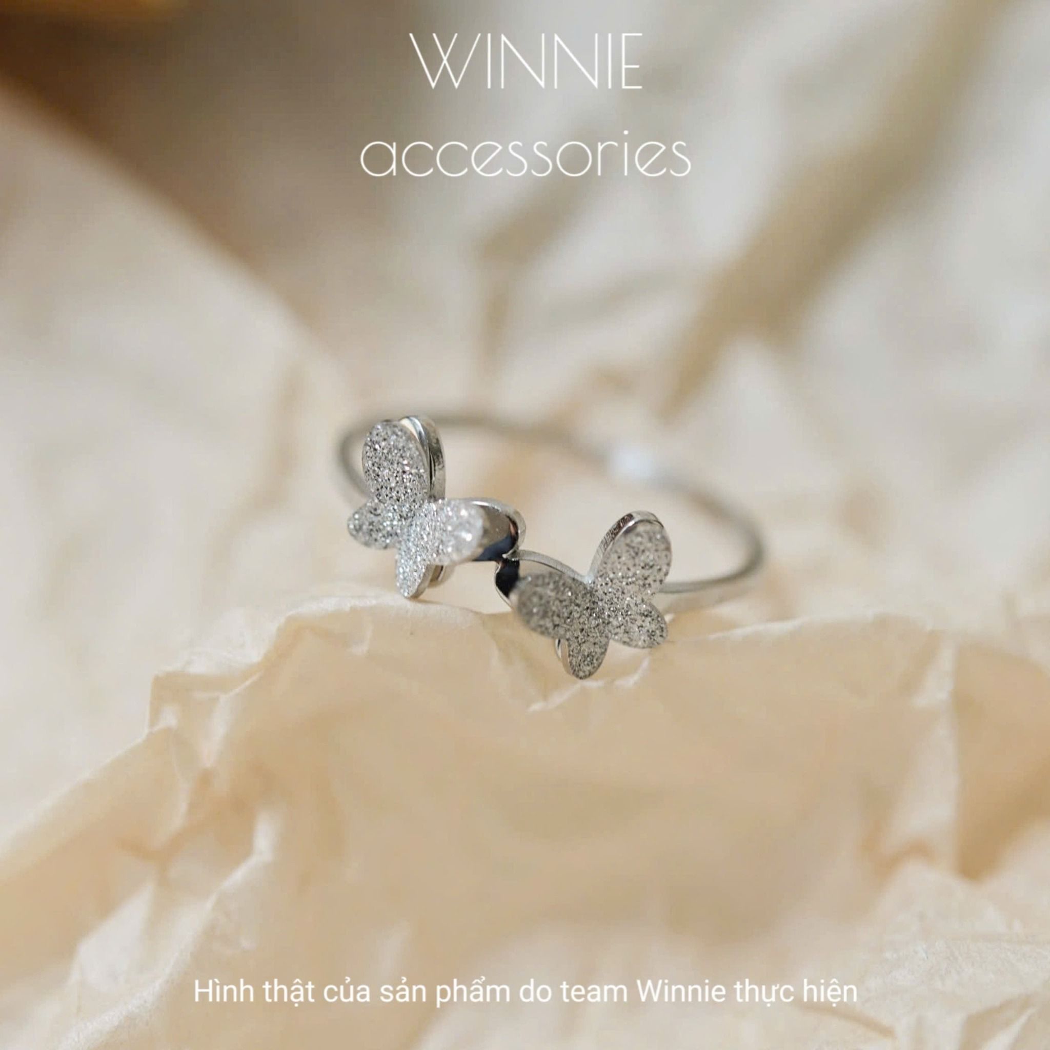 Nhẫn titan Tiny bướm matte