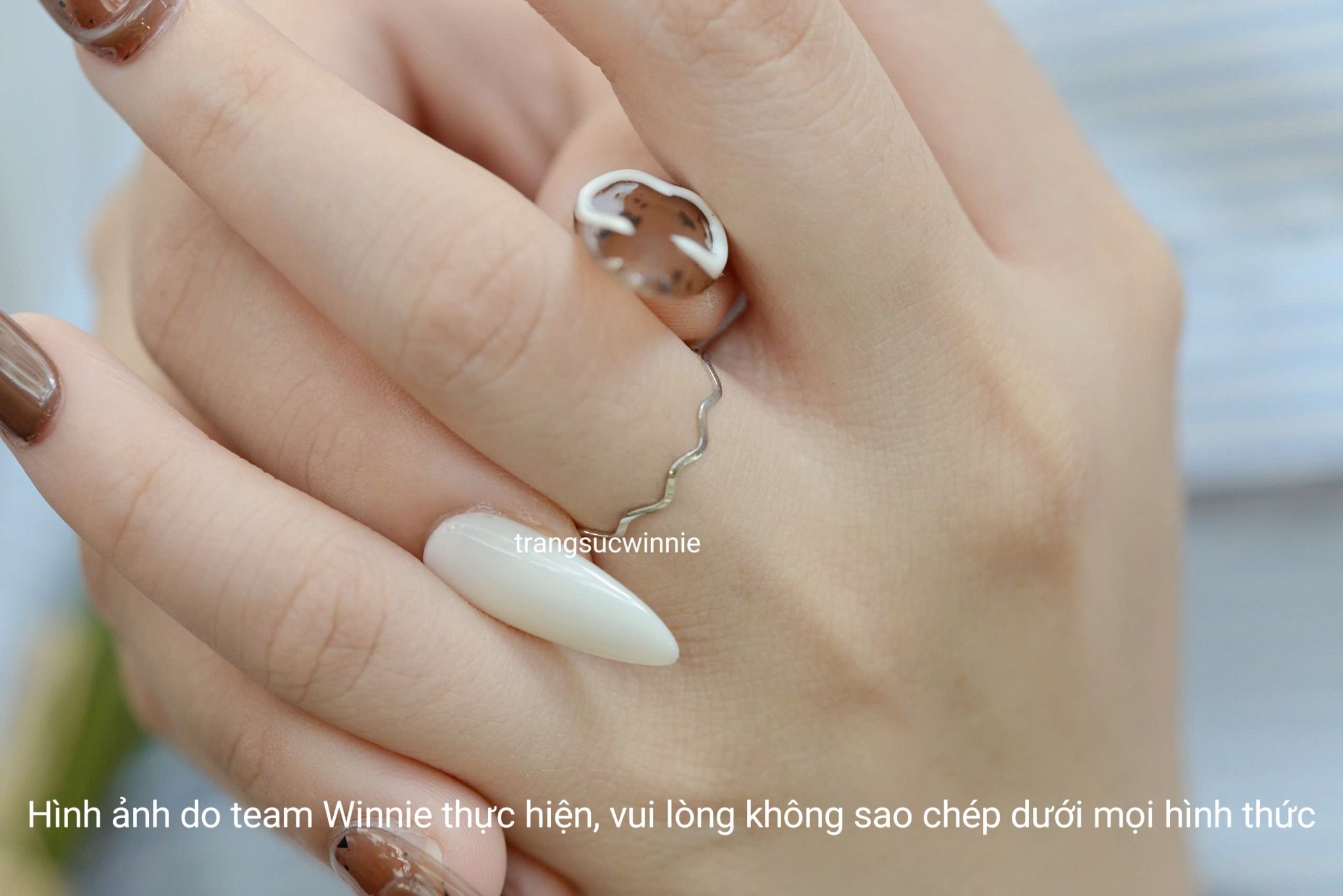 Nhẫn titan Wave B