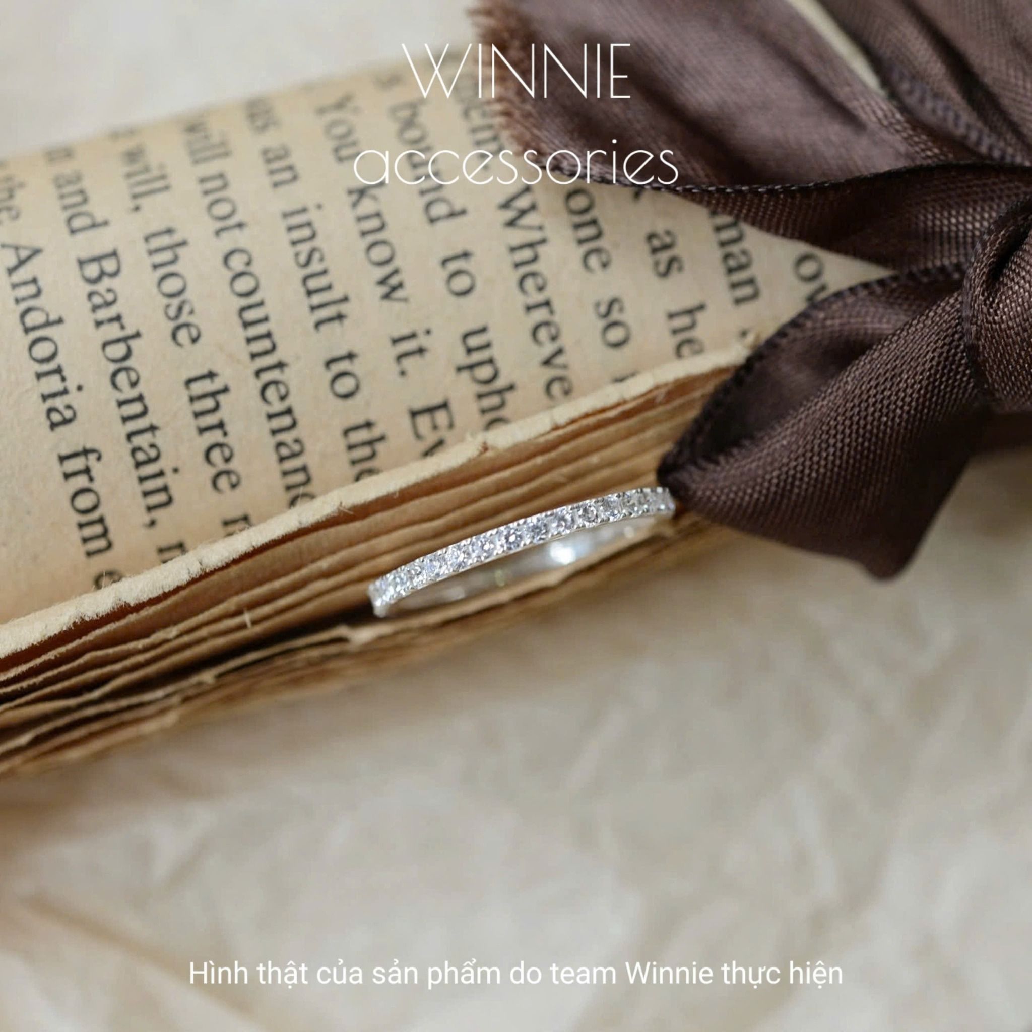 Nhẫn bạc S925 Viền đá mảnh
