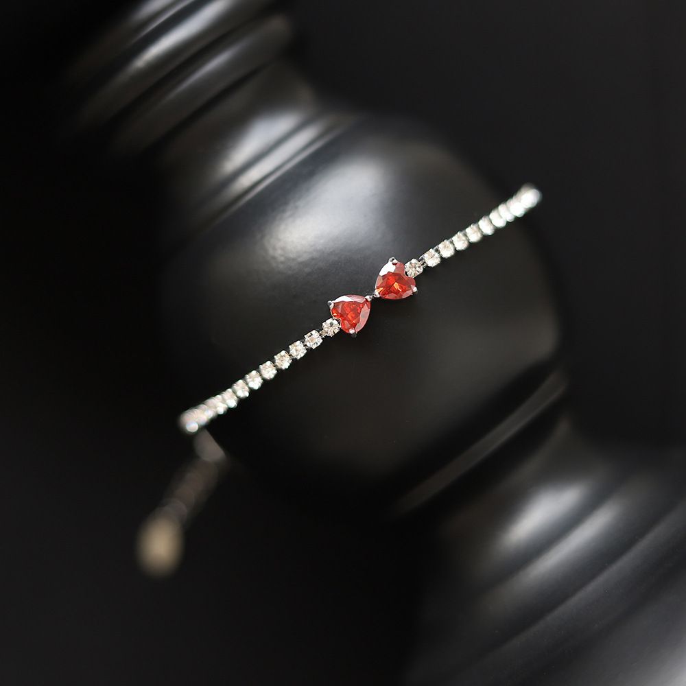 Lắc tay Titan Bowknot