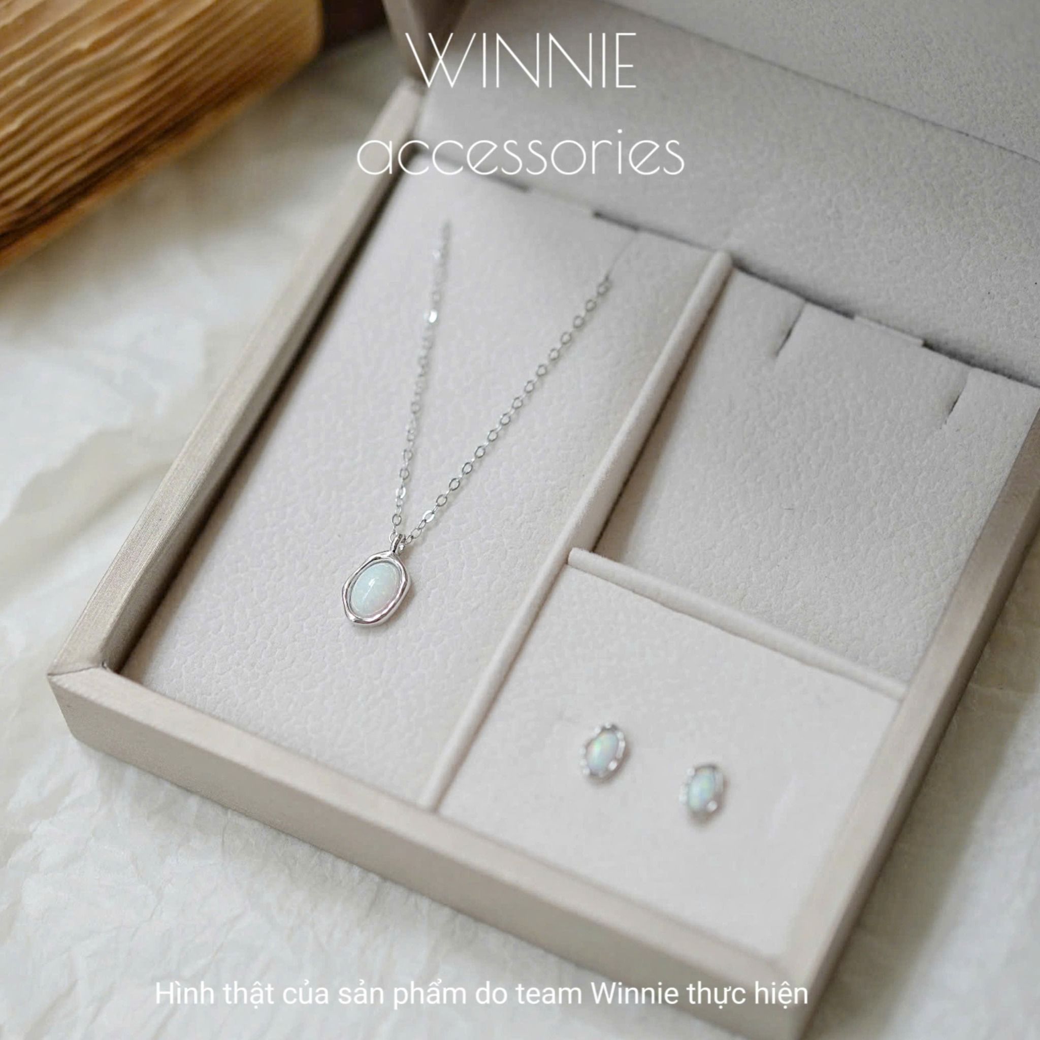 Hoa tai Bạc S925 Opal trắng
