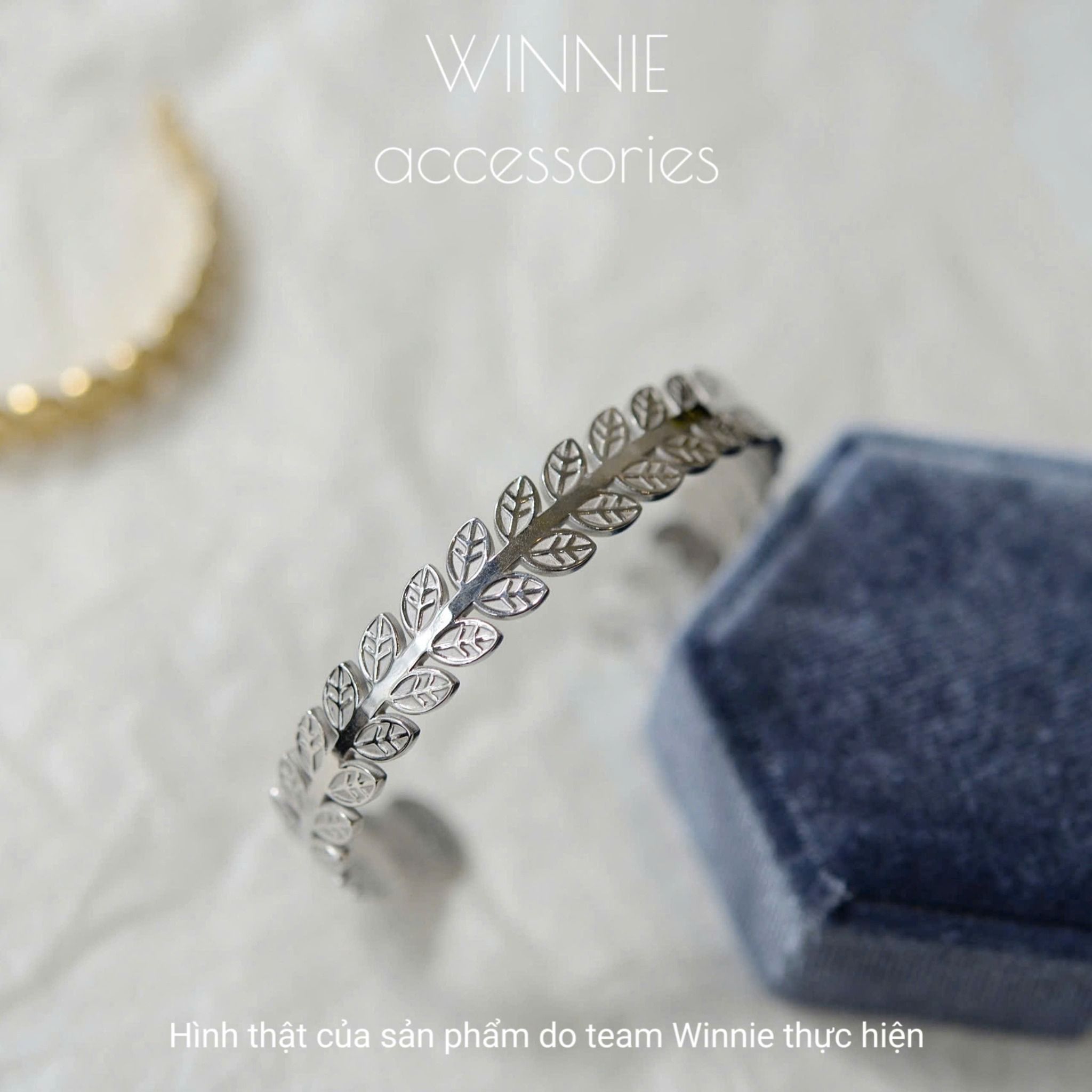 Vòng tay titan Cuff leaf B