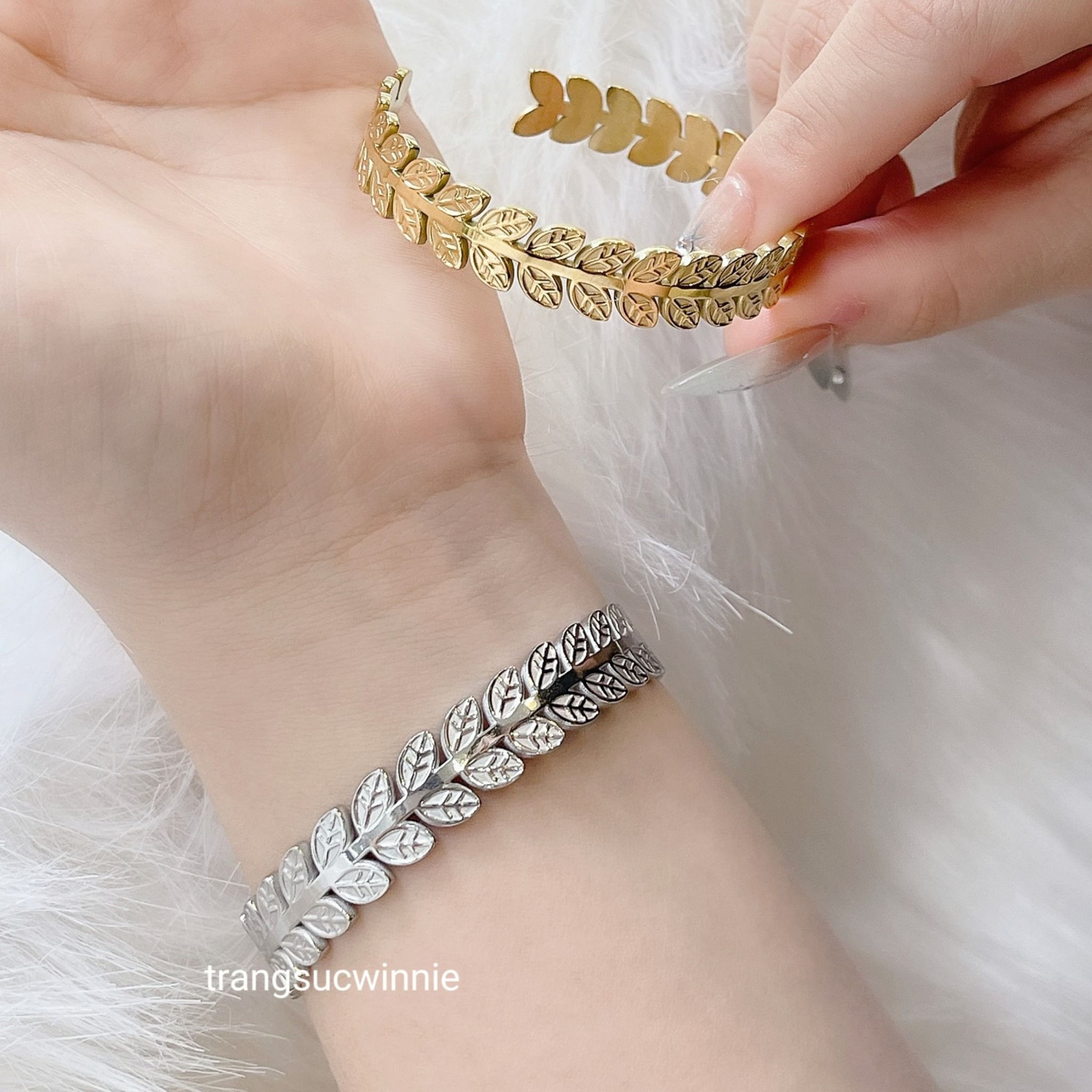 Vòng tay titan Cuff leaf B