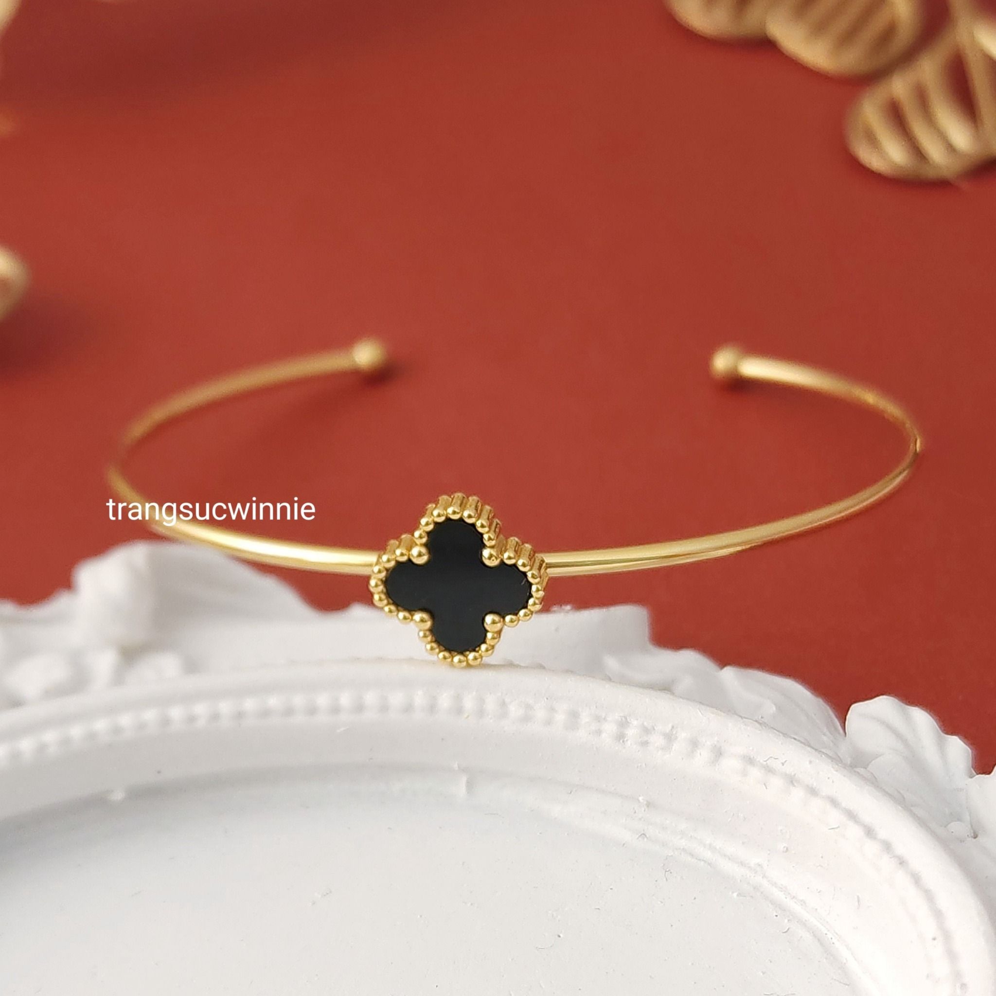 Vòng tay Titan VCA cuff