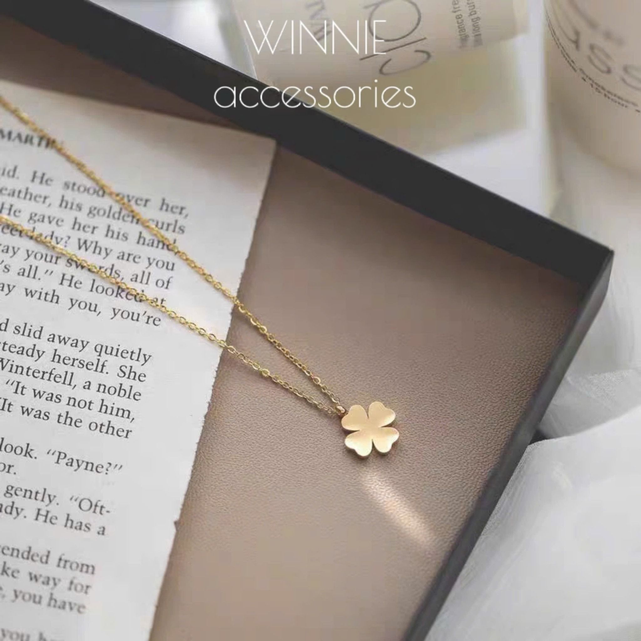 Dây chuyền titan Clover