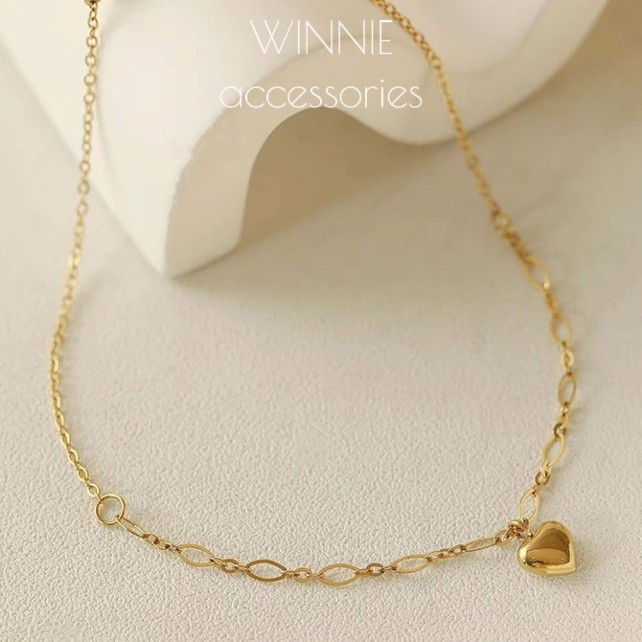 Lắc chân Titan Tim Sophie