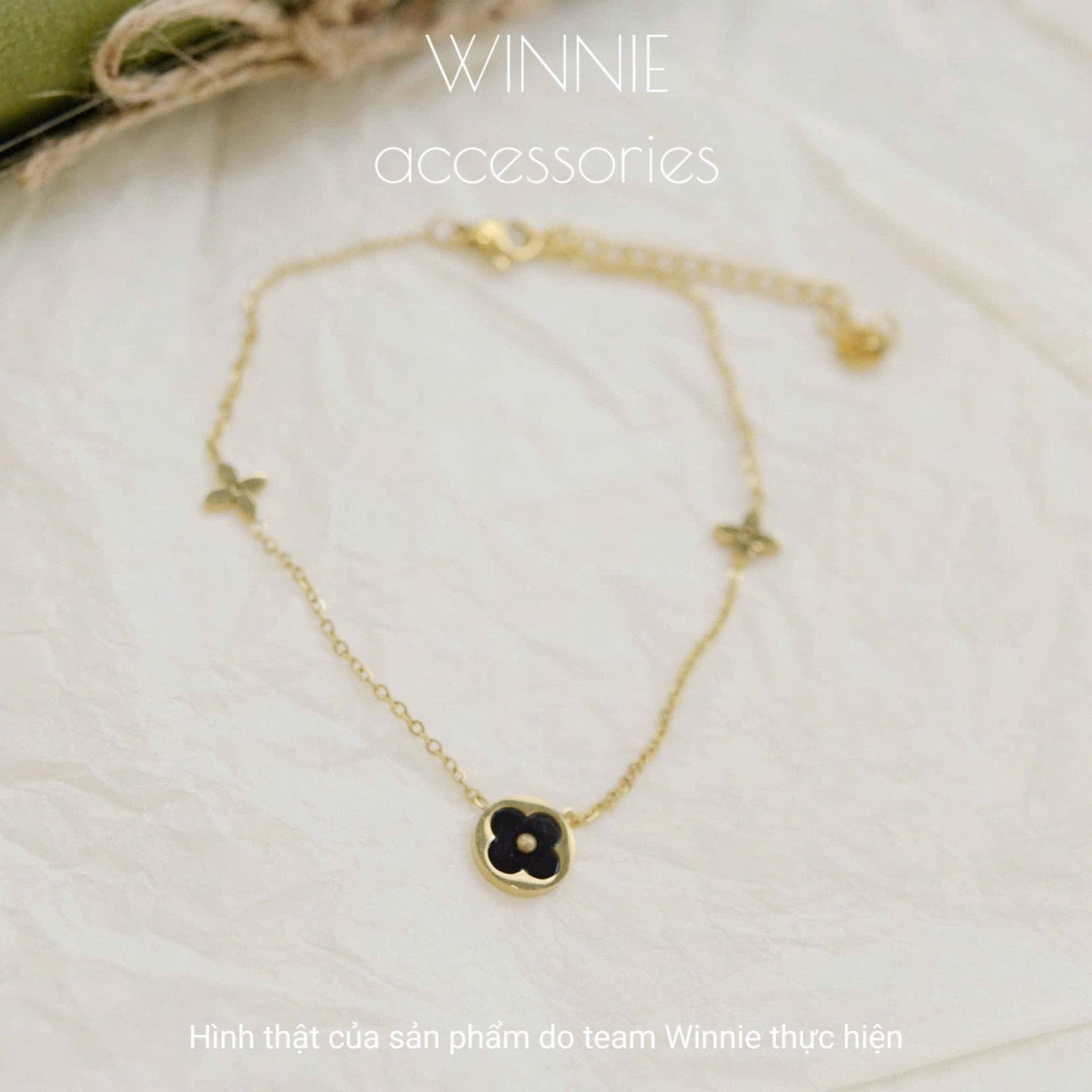 Lắc chân Titan Hoa tròn đen