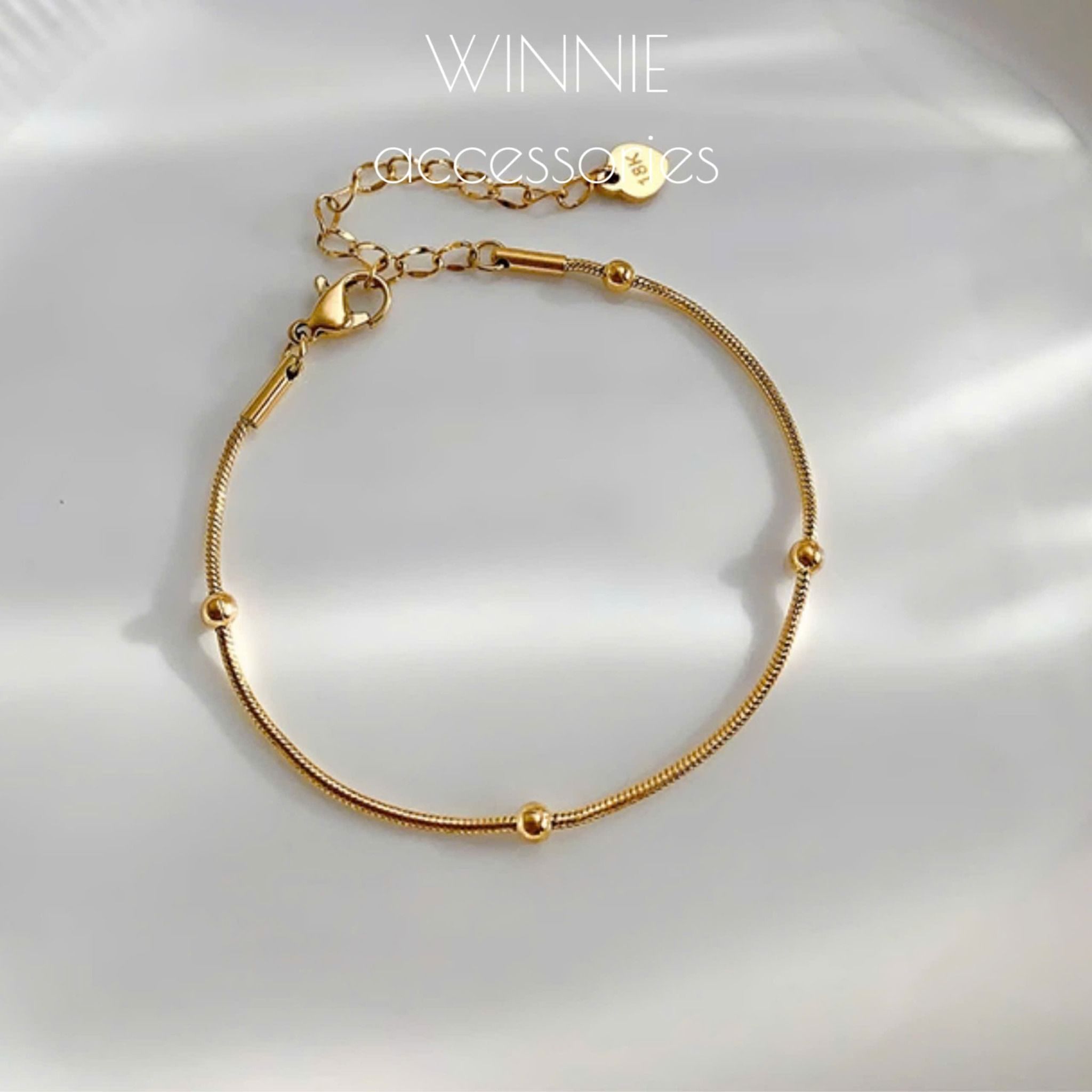 Lắc tay Titan Bi VG