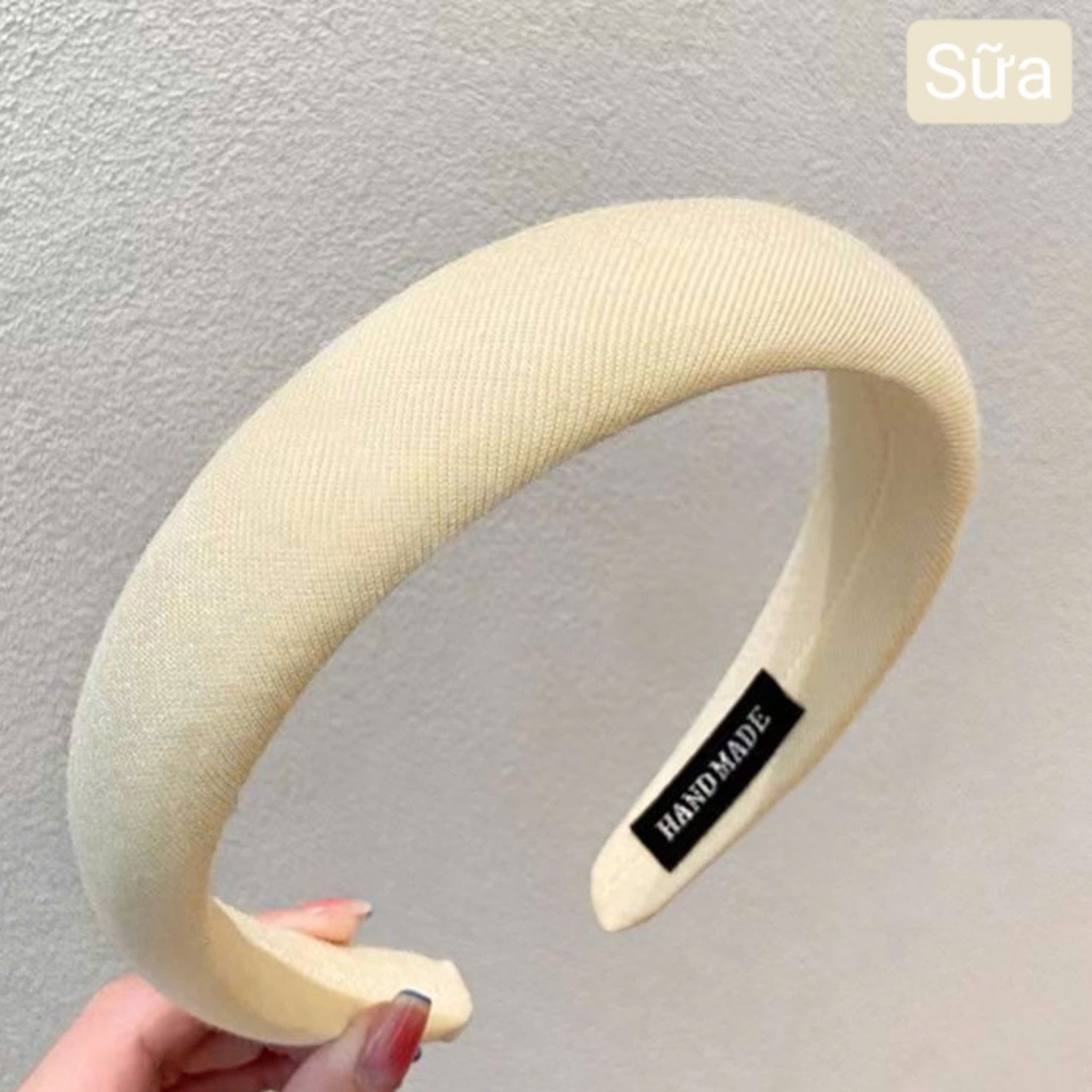 Cài tóc Trà Sữa