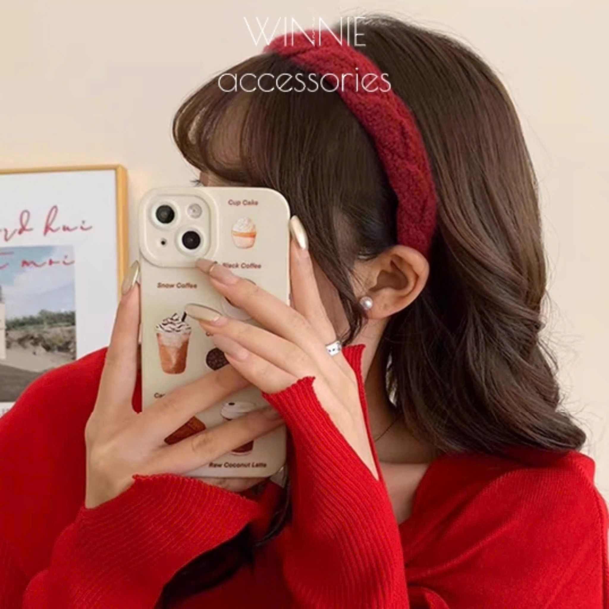 Cài tóc đỏ