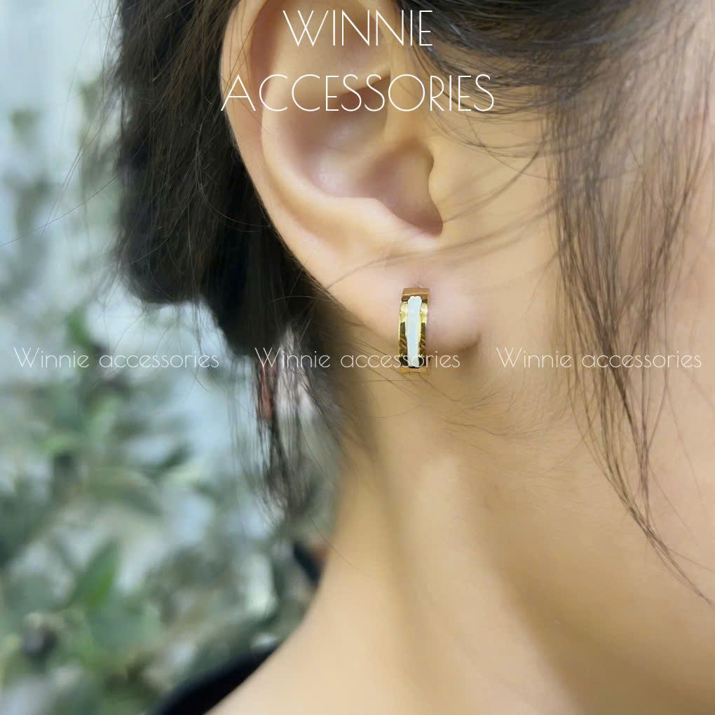 Hoa tai Titan White Basic Hoop