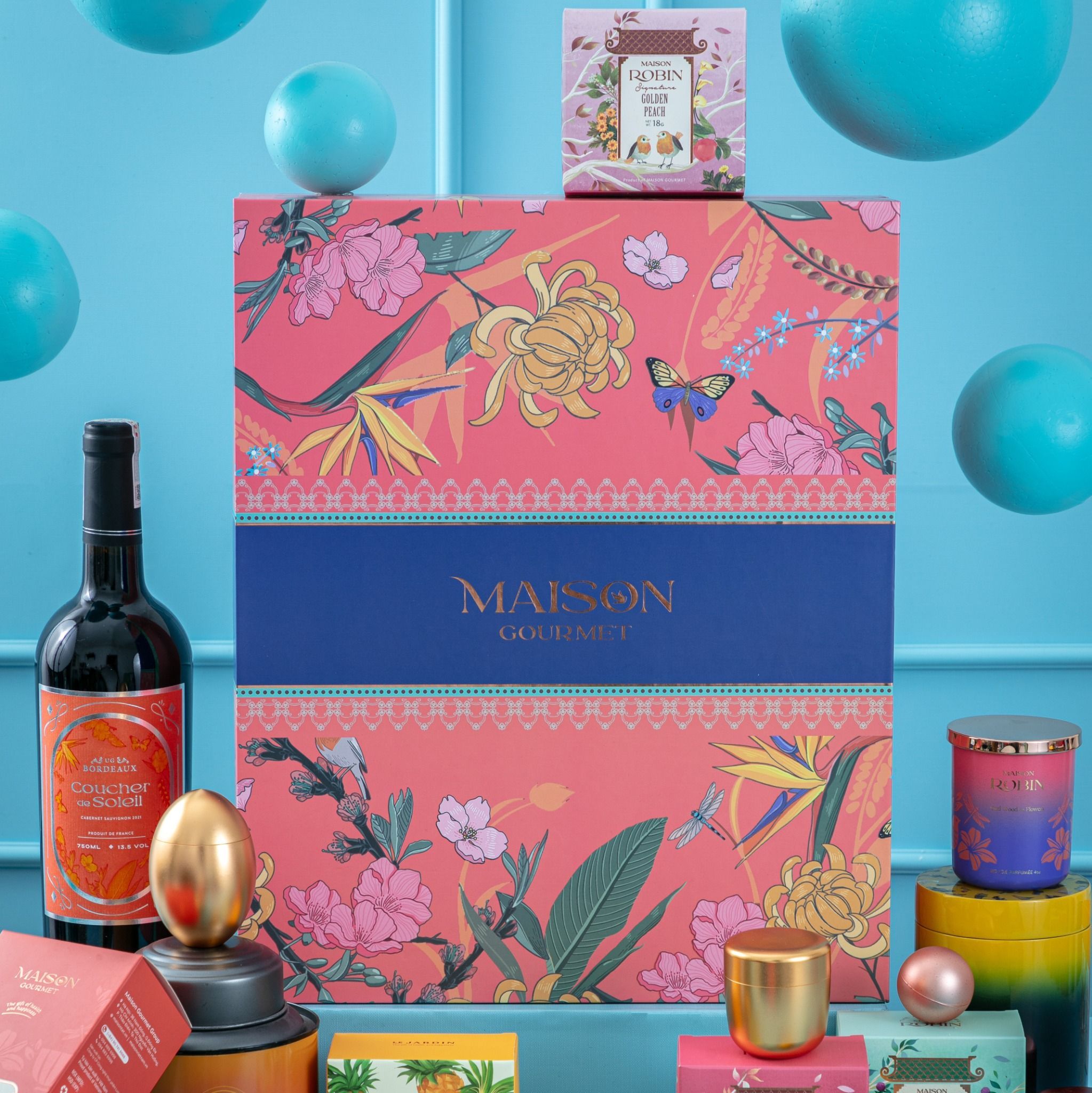 THE HIBISCUS BLOOMS GIFT BOX 3