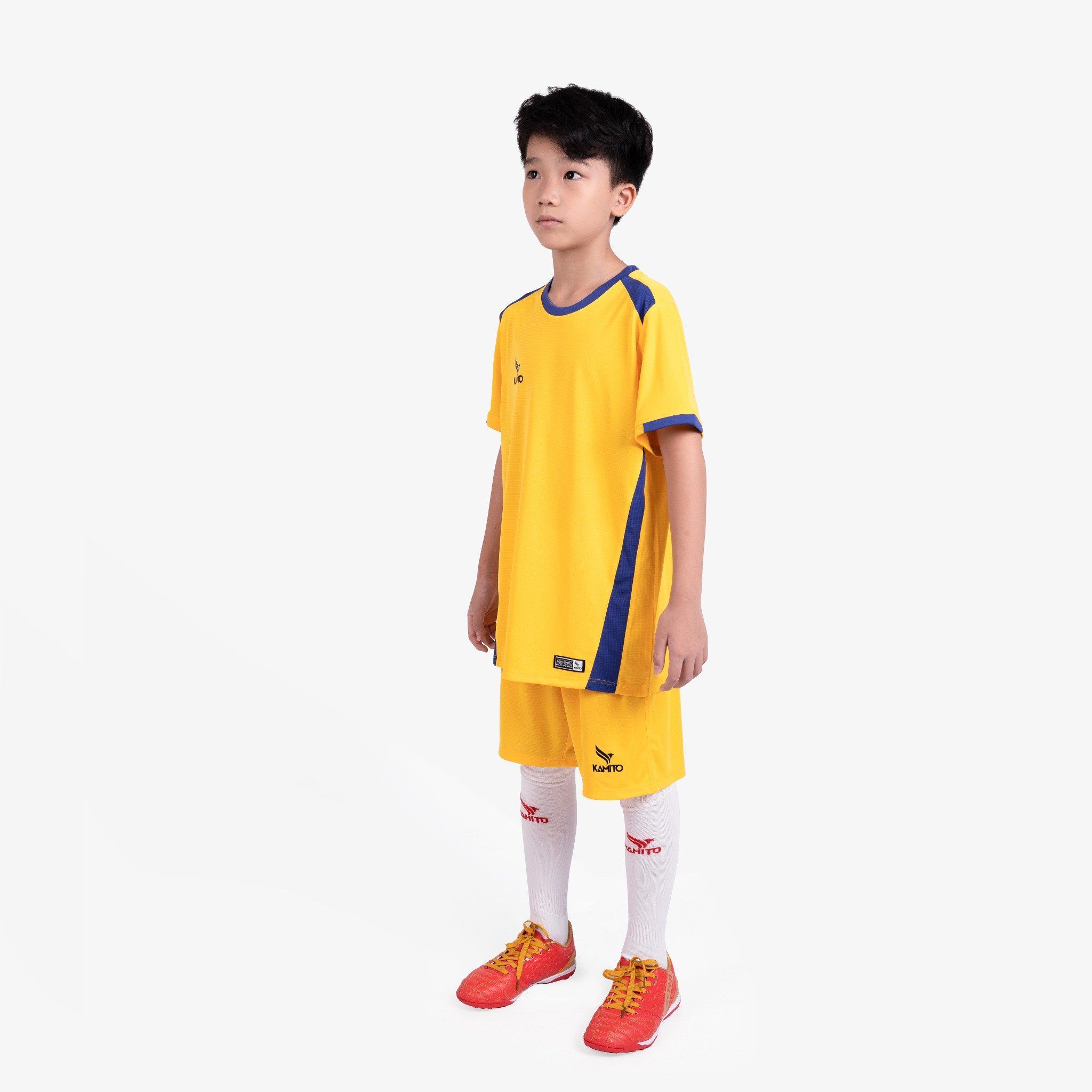 BỘ QUẦN ÁO BÓNG ĐÁ TRẺ EM 2022