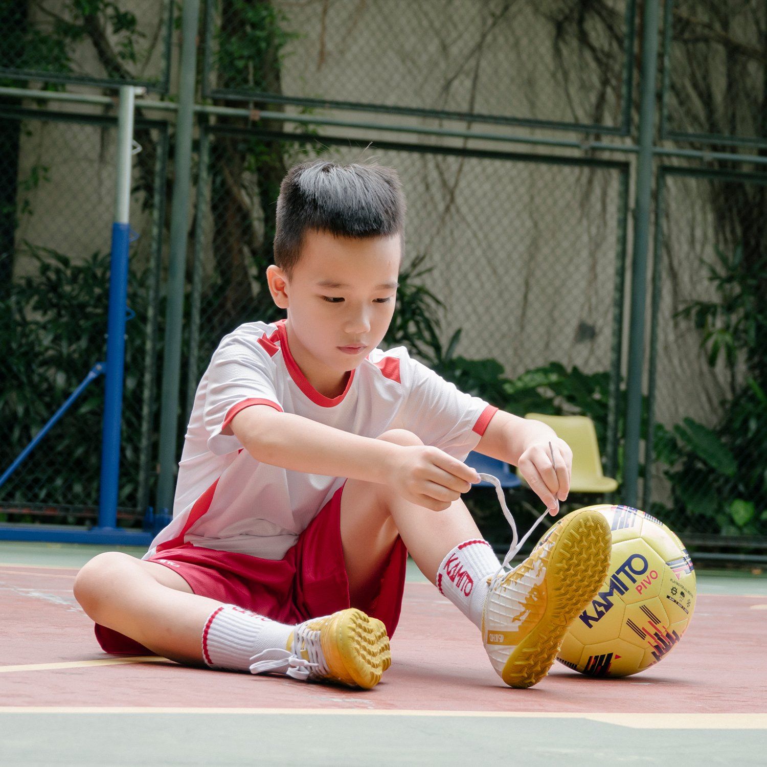 BỘ QUẦN ÁO BÓNG ĐÁ TRẺ EM KMST200150K