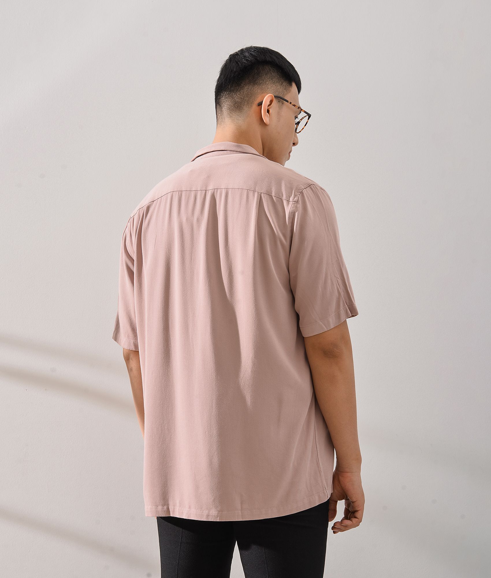 Áo sơ mi phối màu form Regular - 10S20SHS001