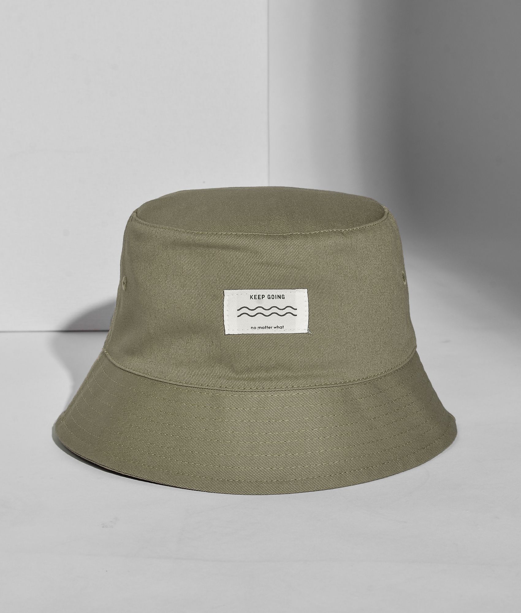 Nón vành, nhãn point trang trí form freesize - 10F20CAP006