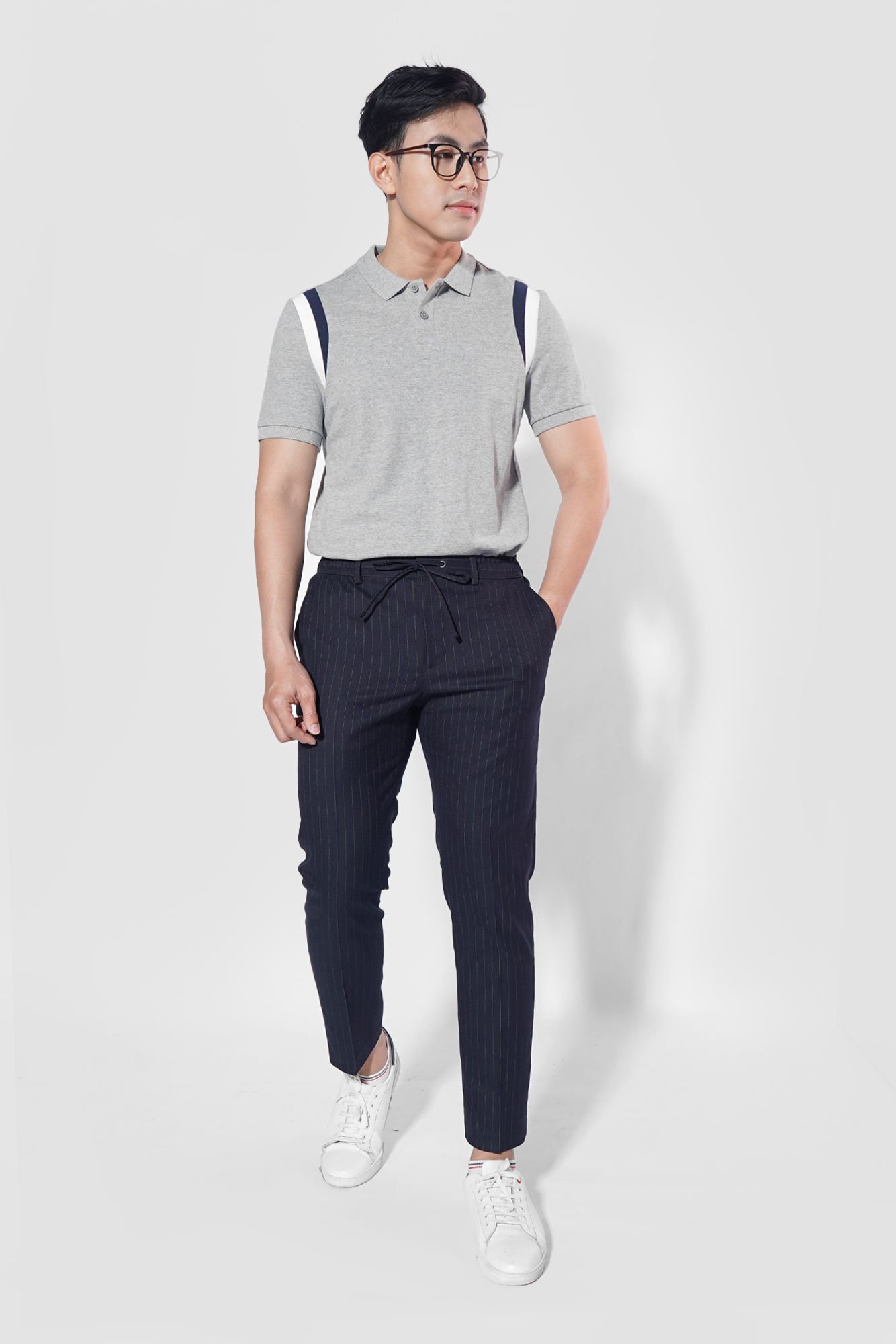 Quần vải nam dài kẻ sọc lưng thun dúng sau form Slimcrop - 10F20PFO015