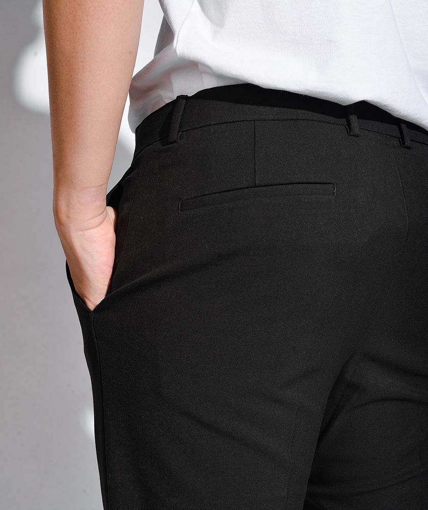 Quần vải dài form slim QV112027