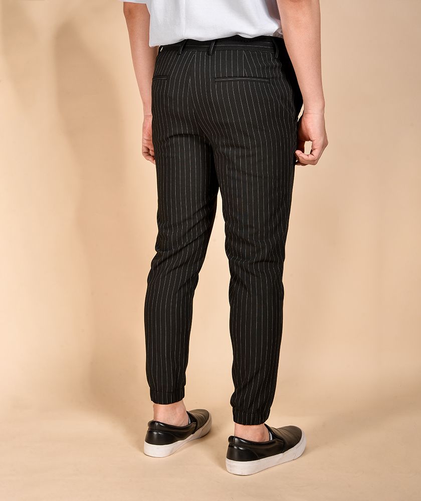 Quần Vải Nam Kẻ Sọc Form Jogger 10F19PJO007