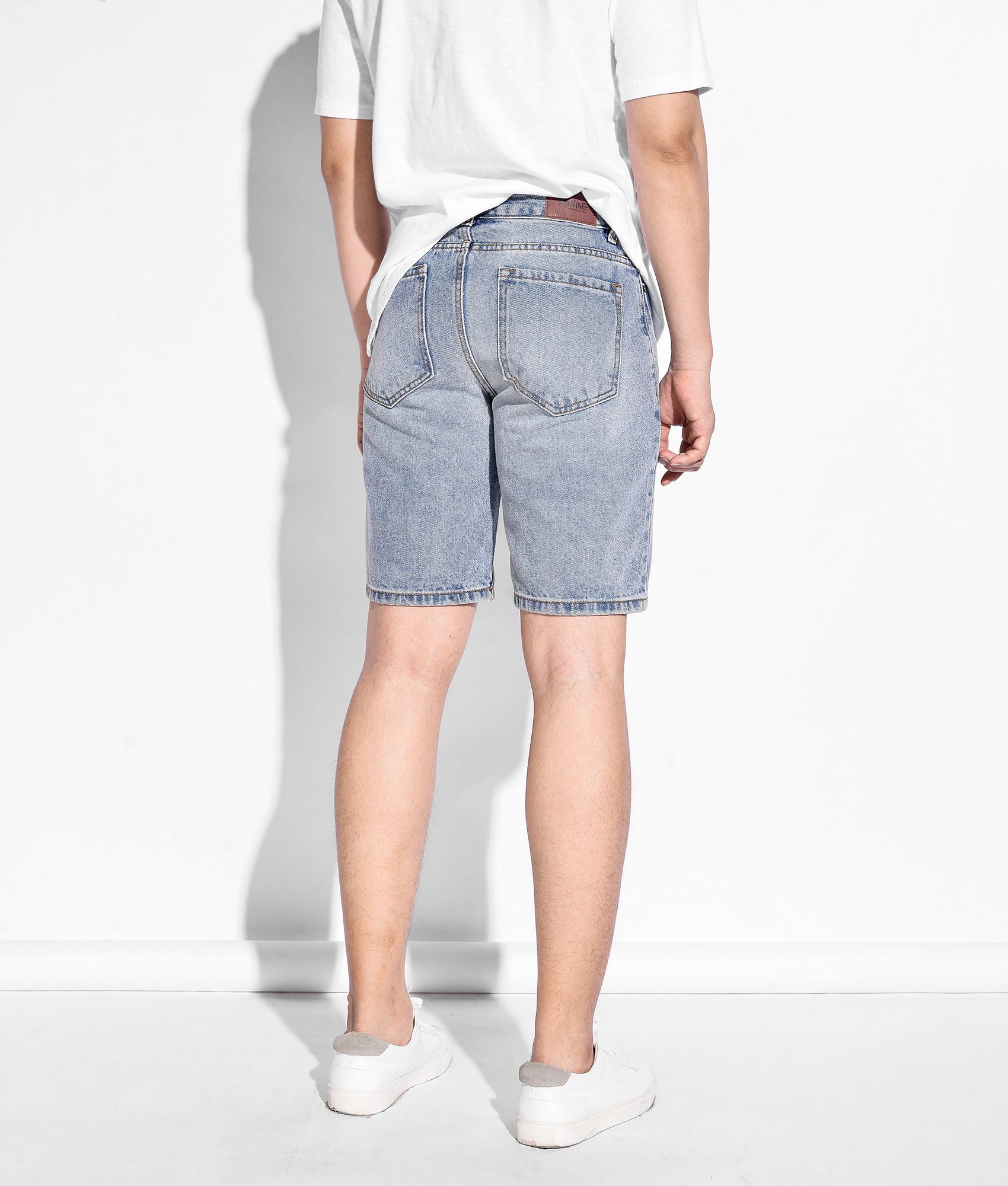 Quần short jeans form straight - 10S20DPS010