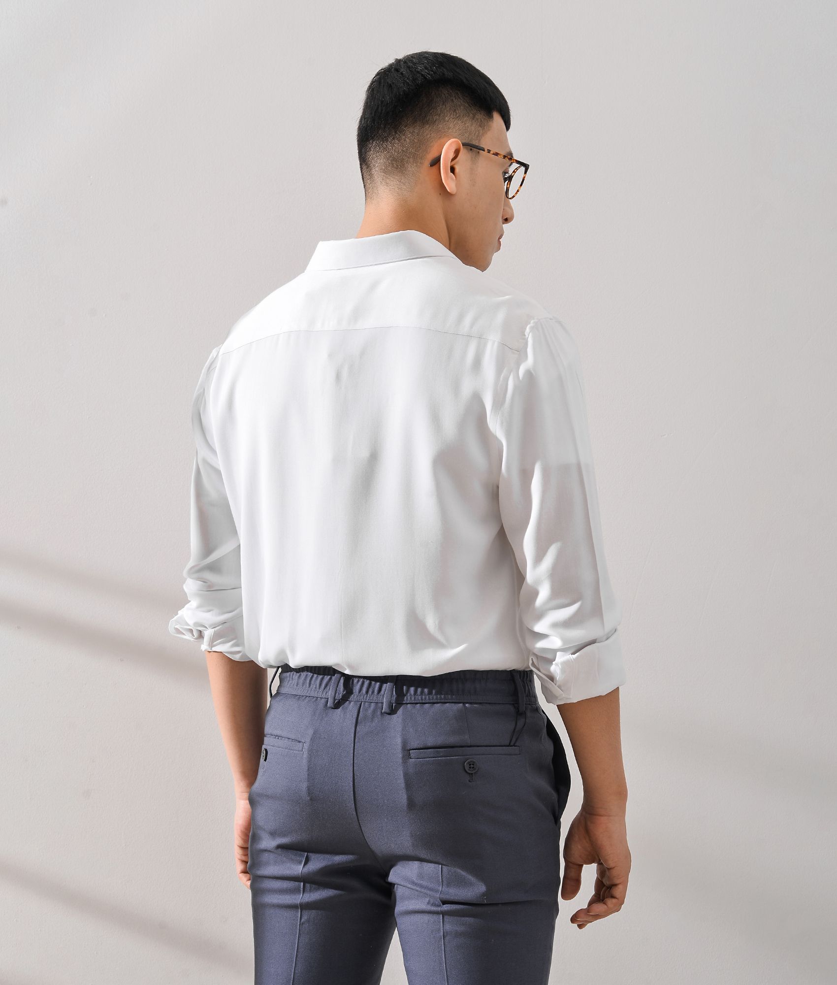 Áo sơ mi tay dài Rayon form Fitted - 10S20SHL016