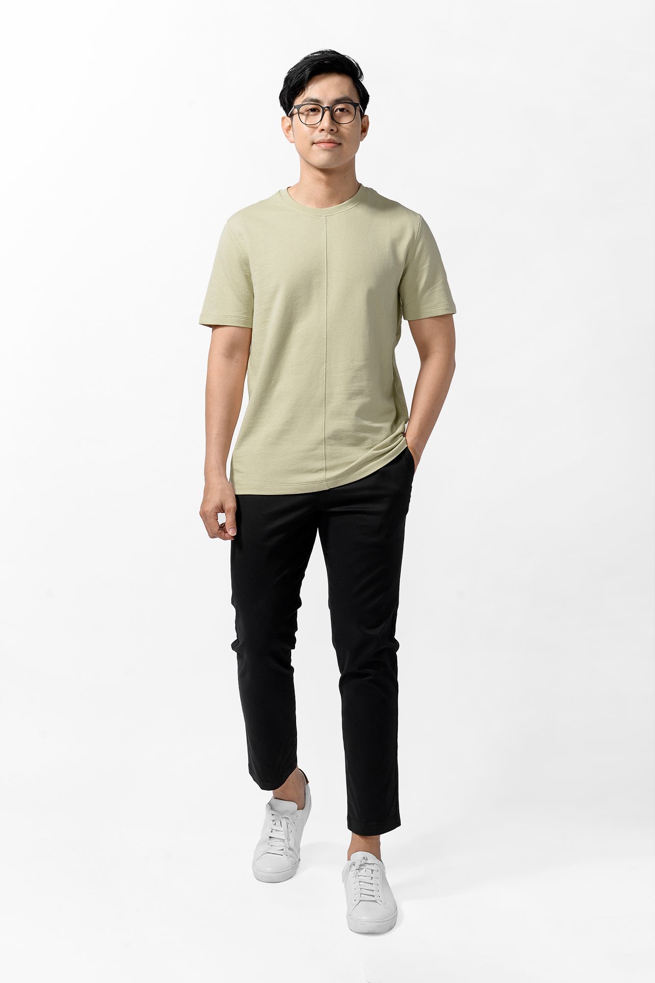 Áo thun nam tay ngắn, rã thân trước. REGULAR form 10S21TSH008