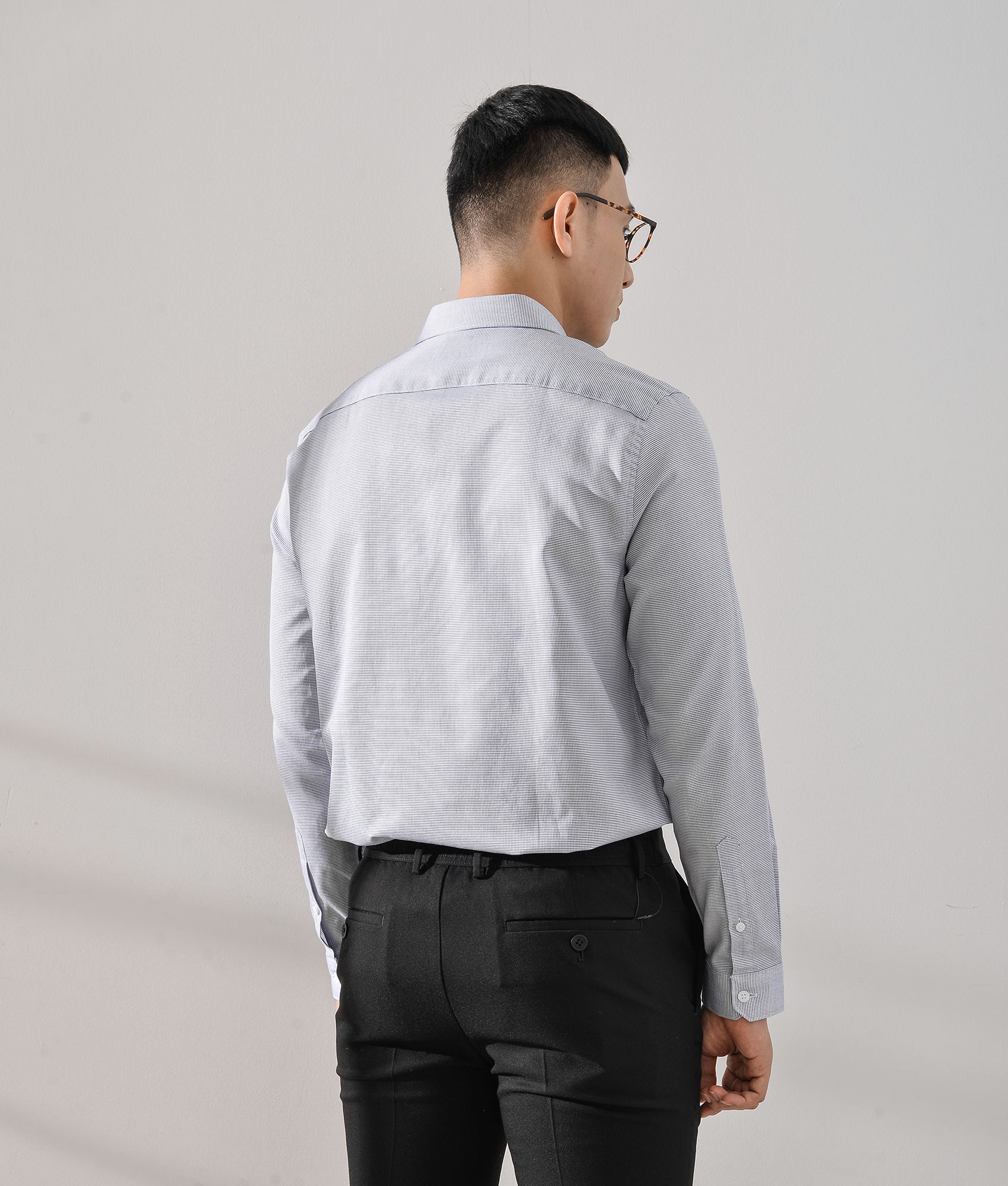 Áo sơ mi tay dài form Fitted - 10S20SHL043