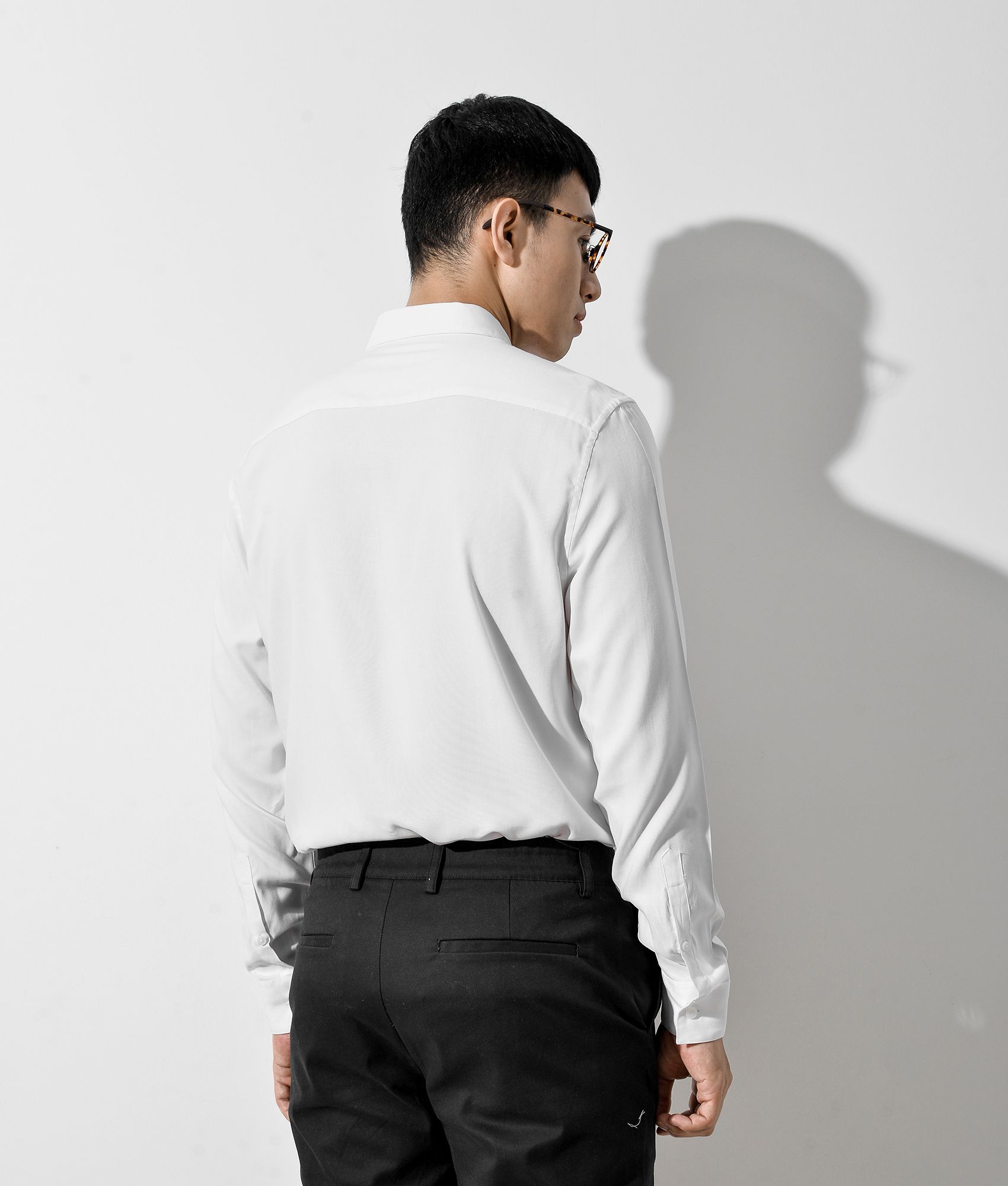 Áo sơ mi tay dài form fitted - 10S20SHL029