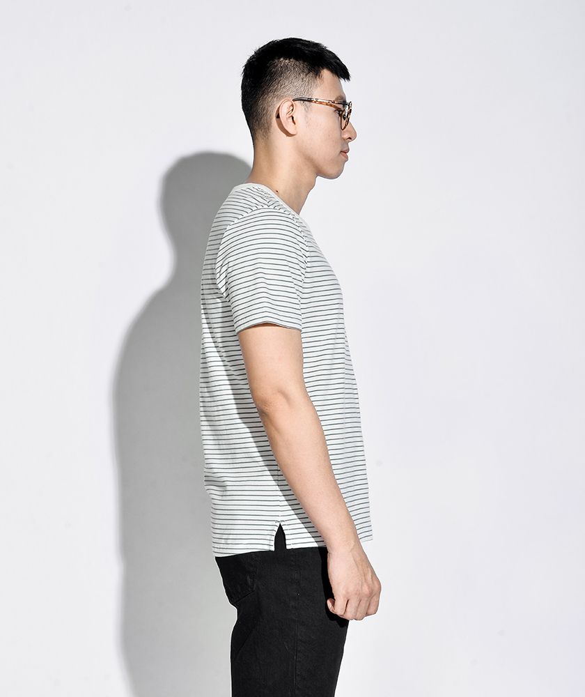 Áo Thun Nam Kẻ Sọc Ngang Form Regular 10S20TSH018