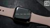 mieng-dan-cuong-luc-dong-ho-apple-watch-42mm-vmax-full-man-hinh-keo-vien