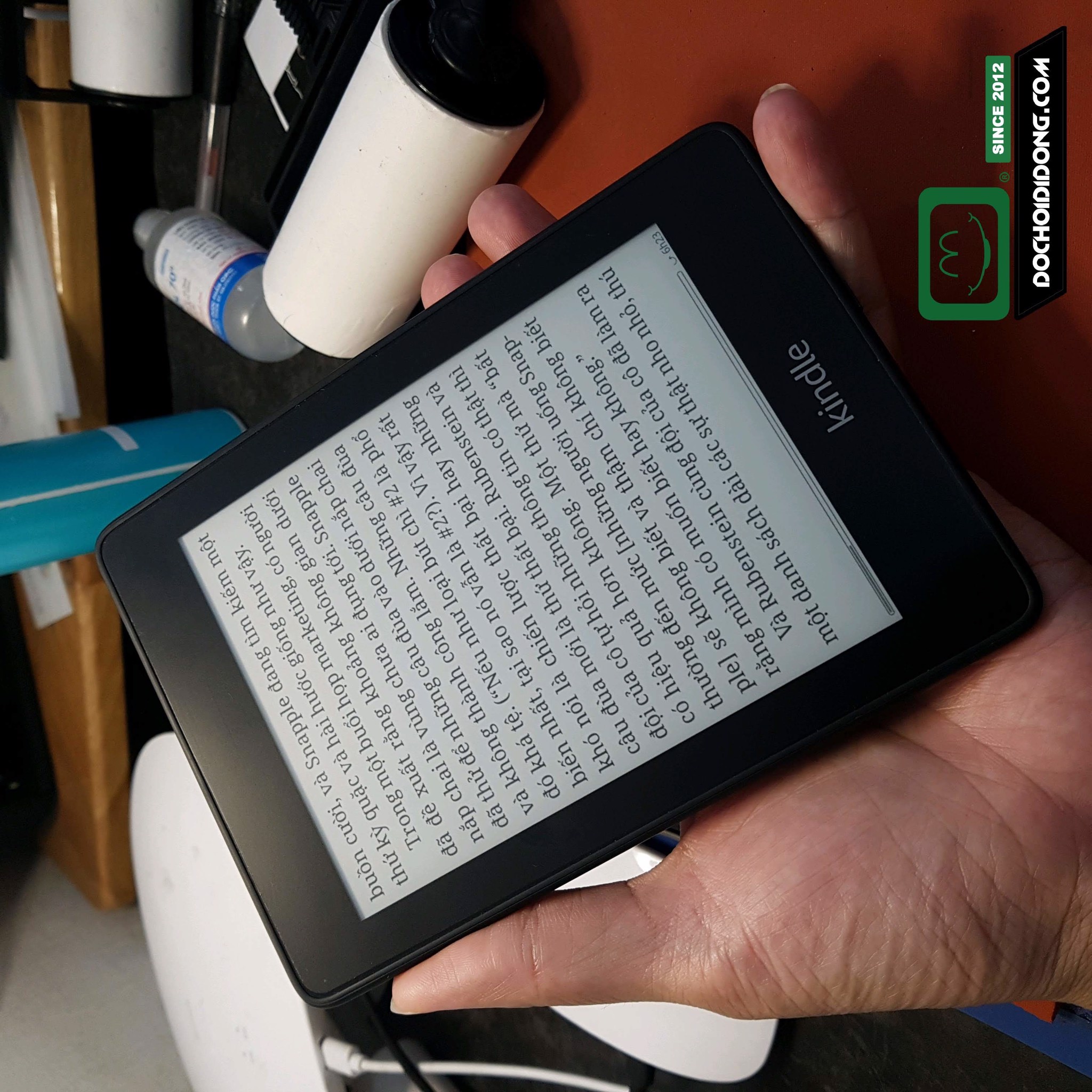 Miếng dán PPF Hydorgen Kindle Paperwhite 4 trong, nhám, đổi màu cao cấp