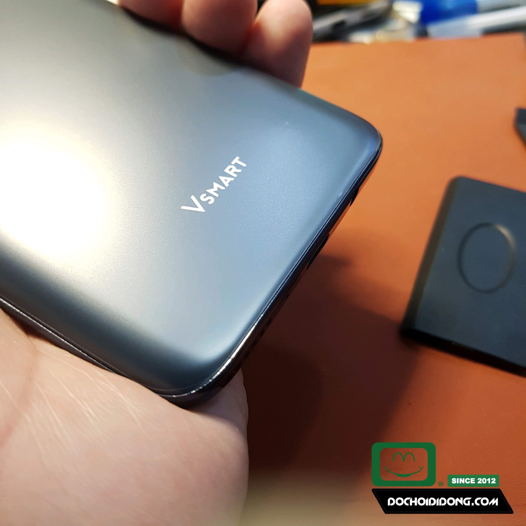 Miếng dán PPF Vsmart Live 4 trong, nhám, đổi màu cao cấp