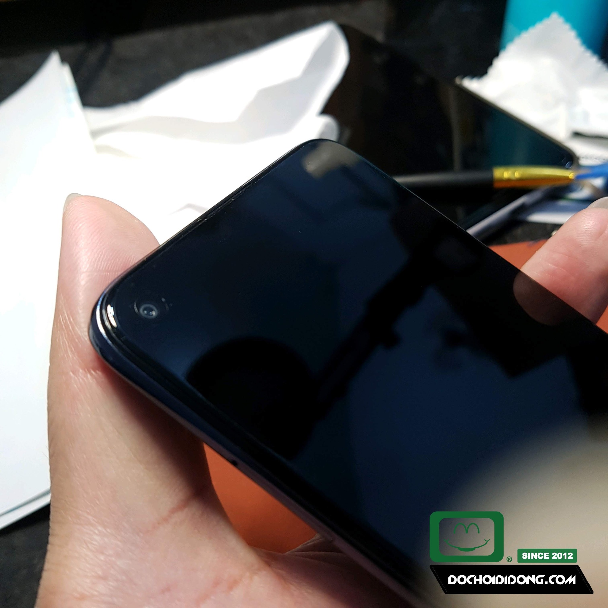 Miếng dán PPF Vsmart Live 4 trong, nhám, đổi màu cao cấp