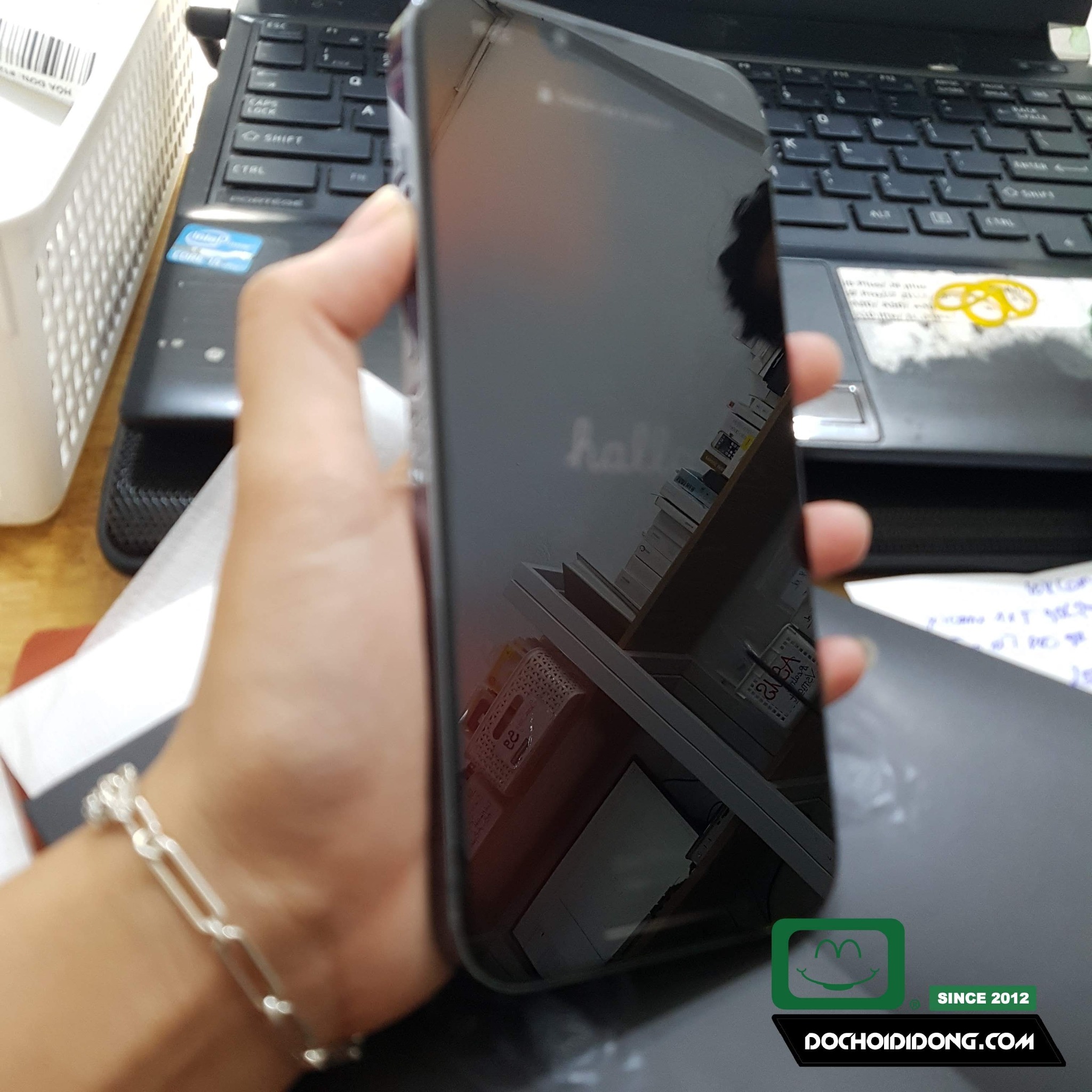 Dán Cường Lực Chống Nhìn Trộm IPhone 13 Pro Max Mipow Anti Spy Chính Hãng