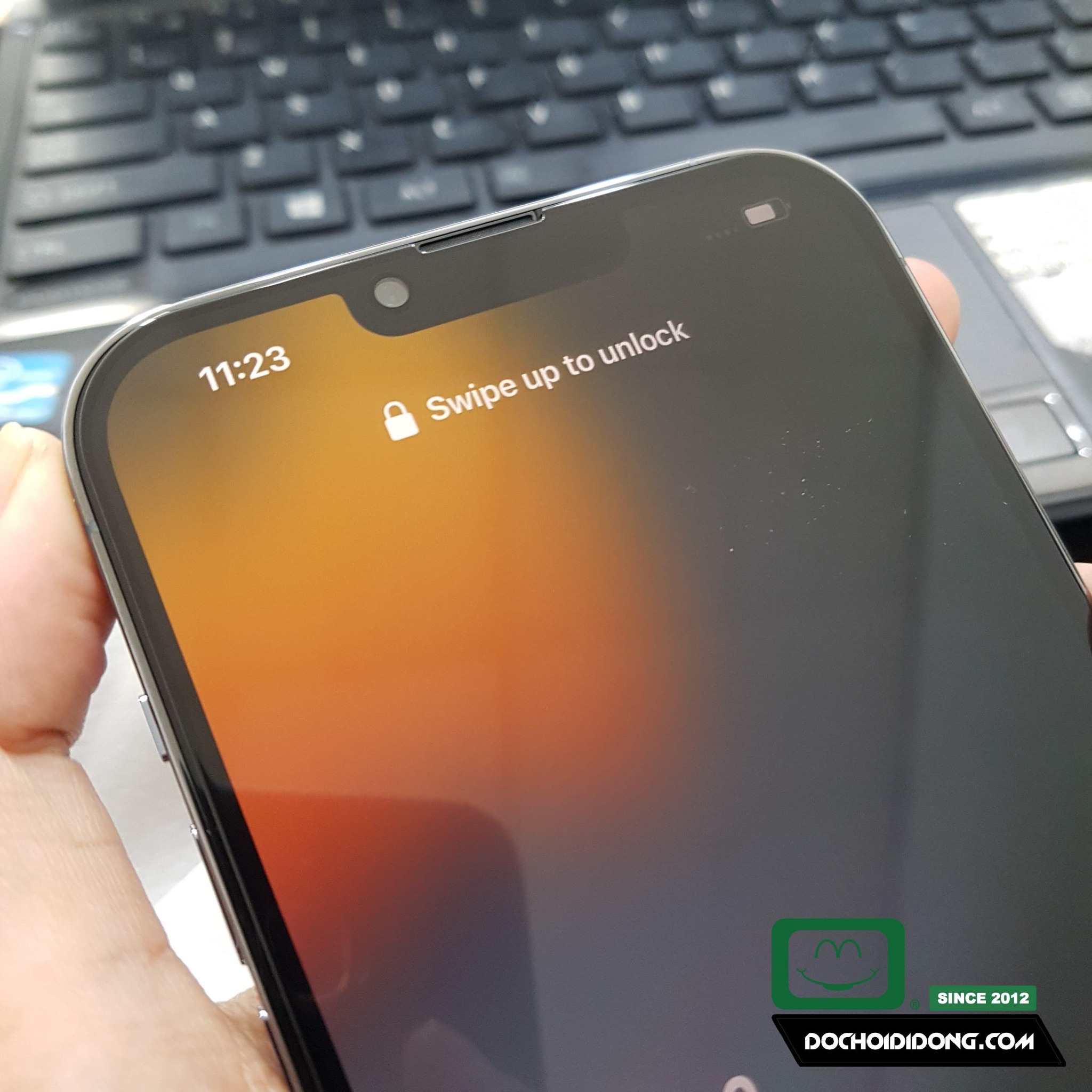 Dán Cường Lực Chống Nhìn Trộm IPhone 13 Pro Max Mipow Anti Spy Chính Hãng