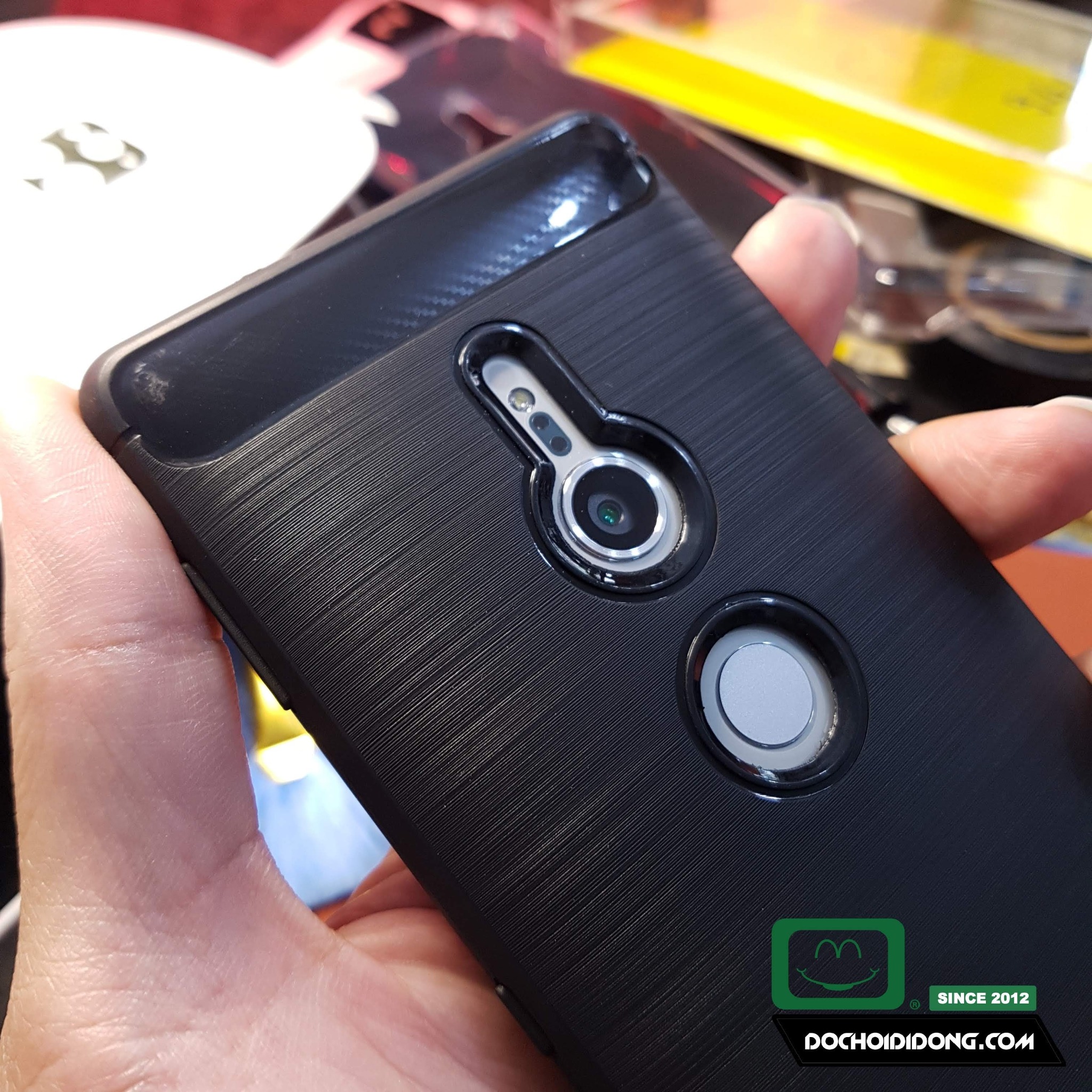 Ốp Lưng Sony XZ2 Likgus Dẻo Sọc Kim Loại Chống Sốc