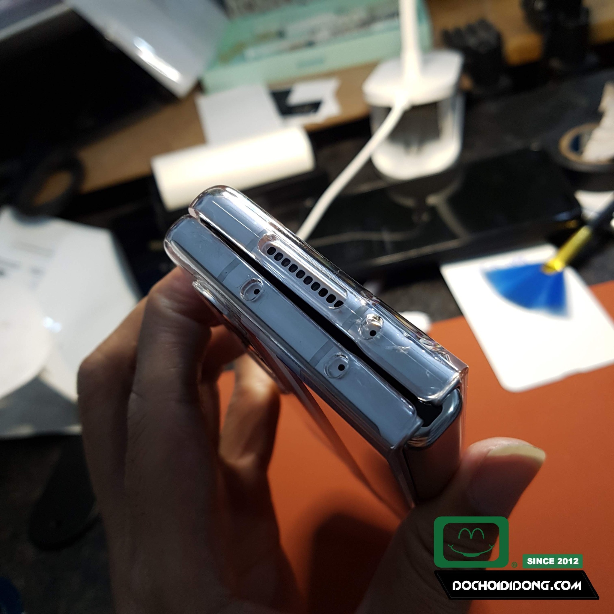 Ốp Lưng Samsung Galaxy Z Fold 3 Likgus Lưng Cứng Trong Chống Sốc